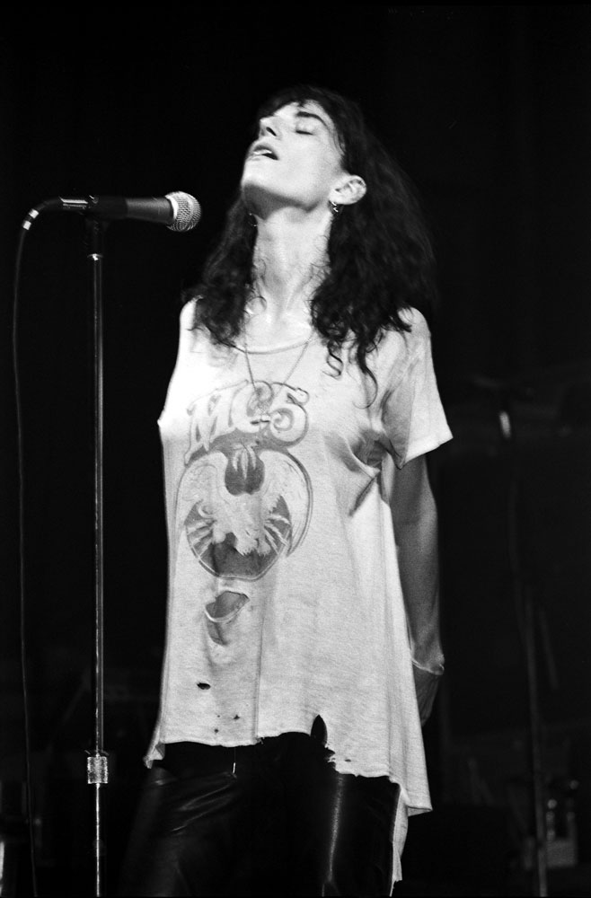 Performing, 1977