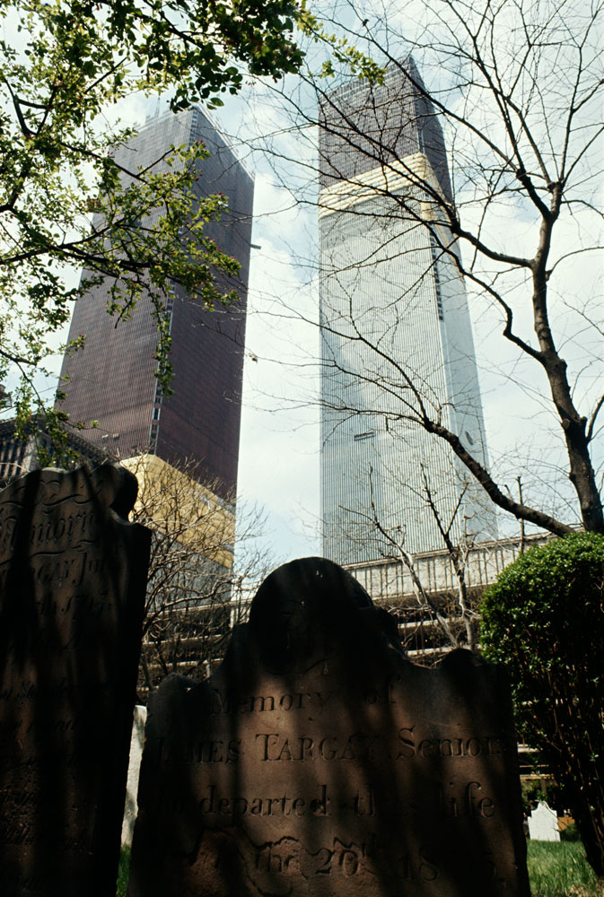 St. Paul’s Graveyard, Manhattan, 1970.