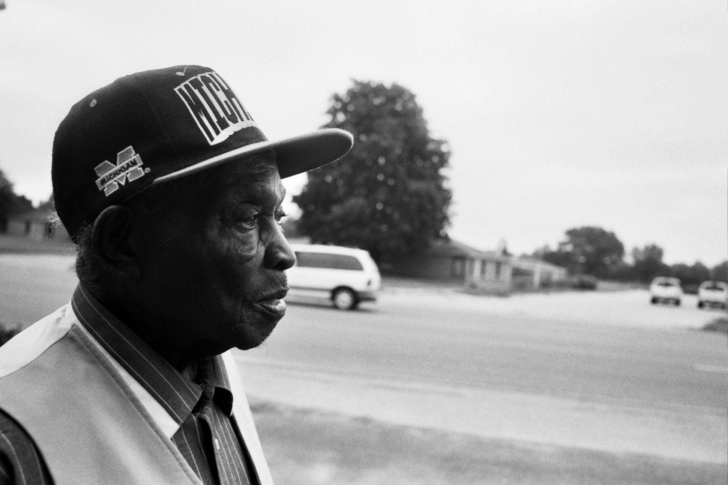 David  Honeyboy  Edwards, one of the first Mississippi Delta blues musicians who died last month at age 96, on the street in Clarksdale, Miss.