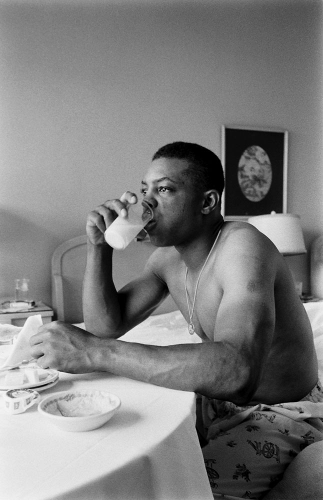 Willie Mays at home in Harlem, 1954