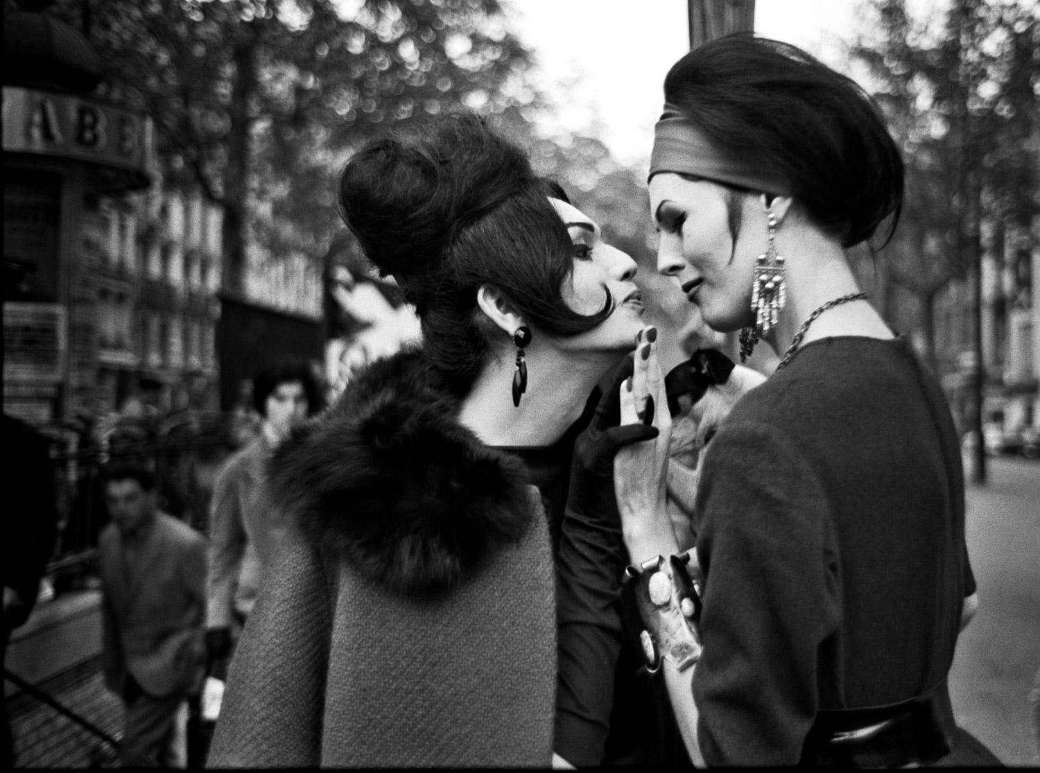 Nana, Jacky &amp; Ad&egrave;le Chanel, M&eacute;tro Blanche, 1961