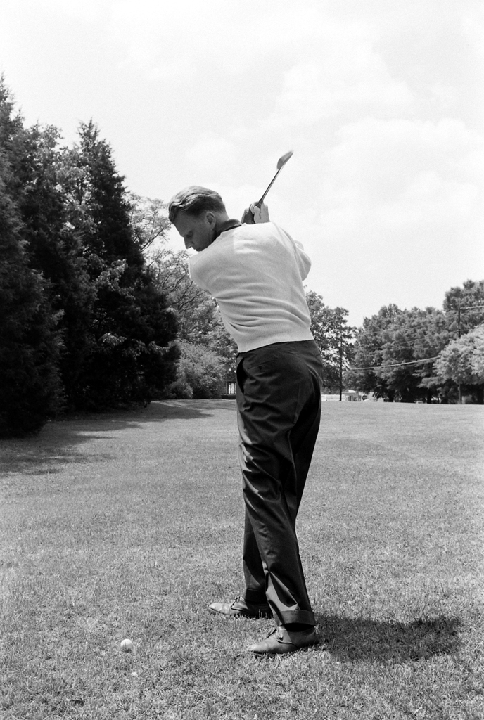 Billy Graham, 1960. Golf played a key role in Graham's life; he wrote in his autobiography that he received his calling to preach the gospel on the 18th green of the Temple Terrace Golf and Country Club.