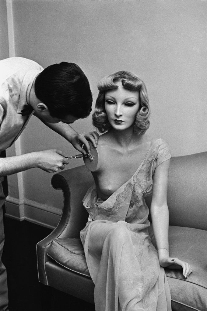 Cynthia the mannequin, 1937.