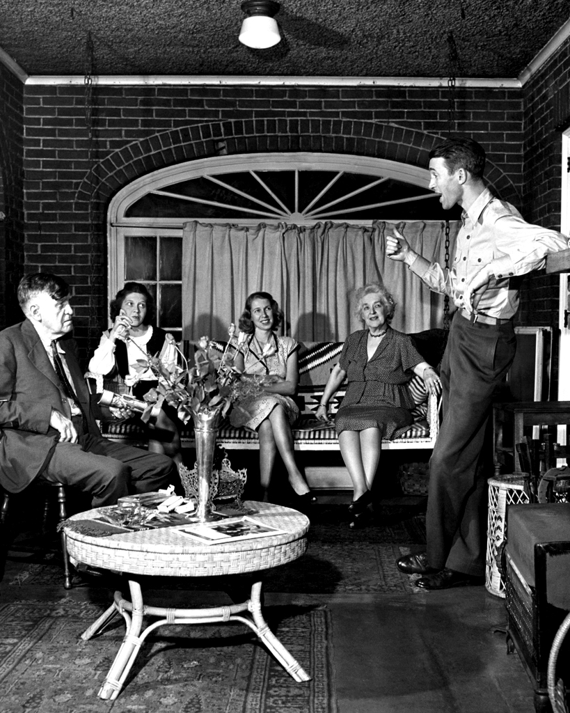 Jimmy Stewart and family, 1945