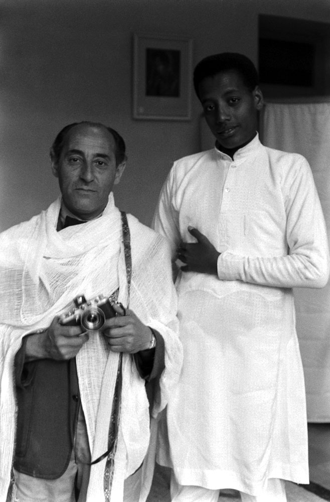 Alfred Eisenstaedt with artist Afewerk Tekle in Ethiopia, 1955