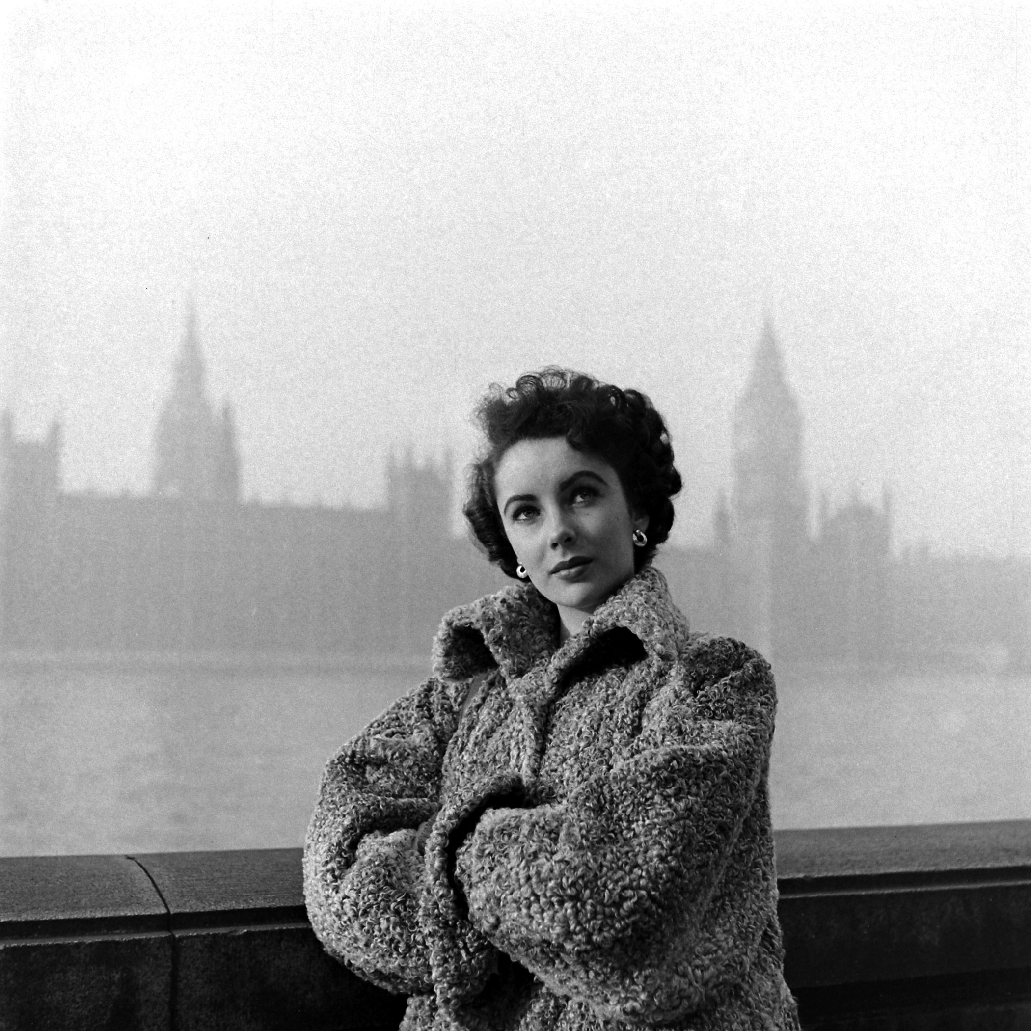 Elizabeth Taylor with West Point in the background, 1948