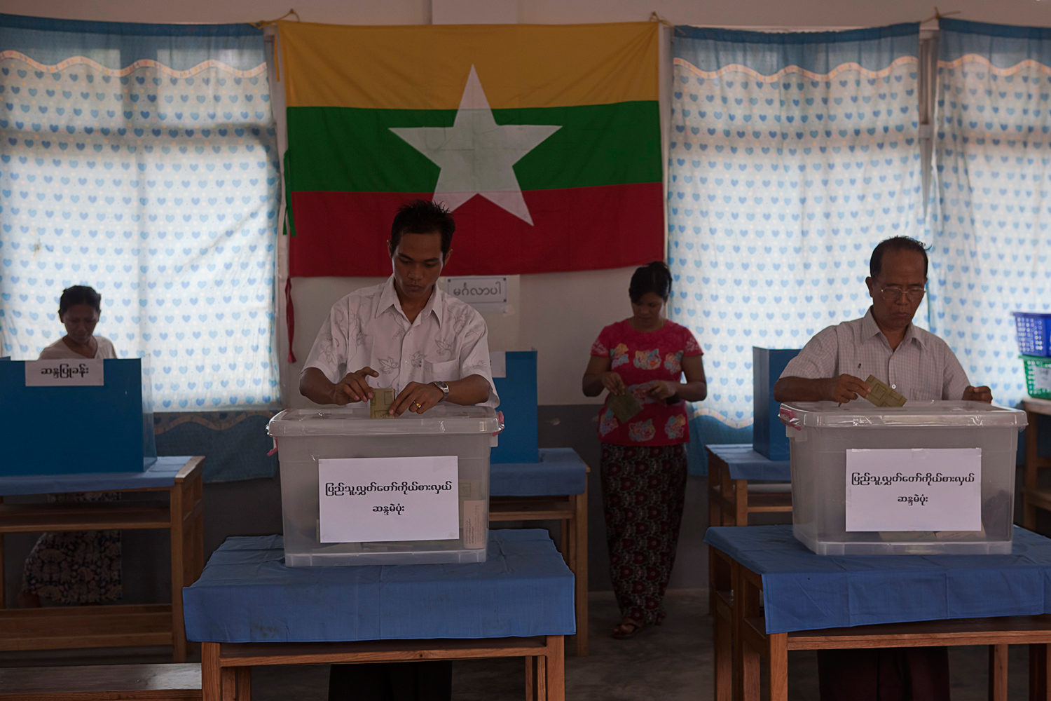 April 1, 2012. Citizens fill out their ballots and cast their votes in a school in Myan Kuong district.