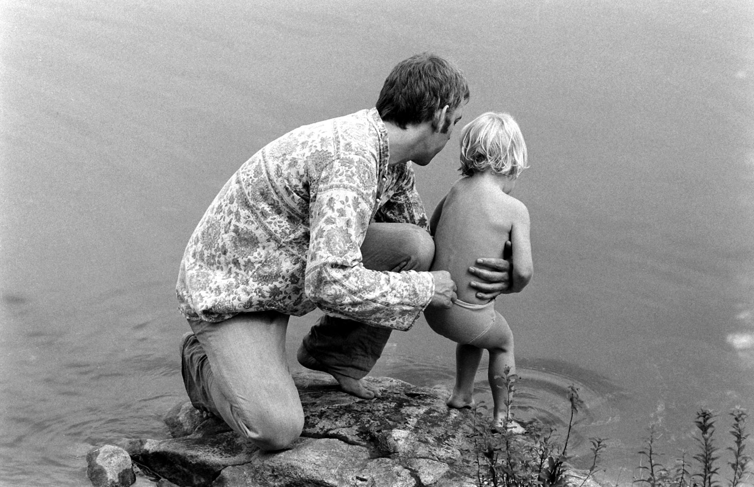 Donald Sutherland with his son, Kiefer, in 1970.