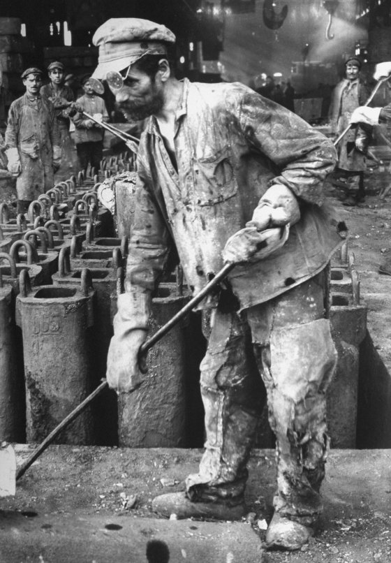 Russian iron worker, Stalingrad, 1930.