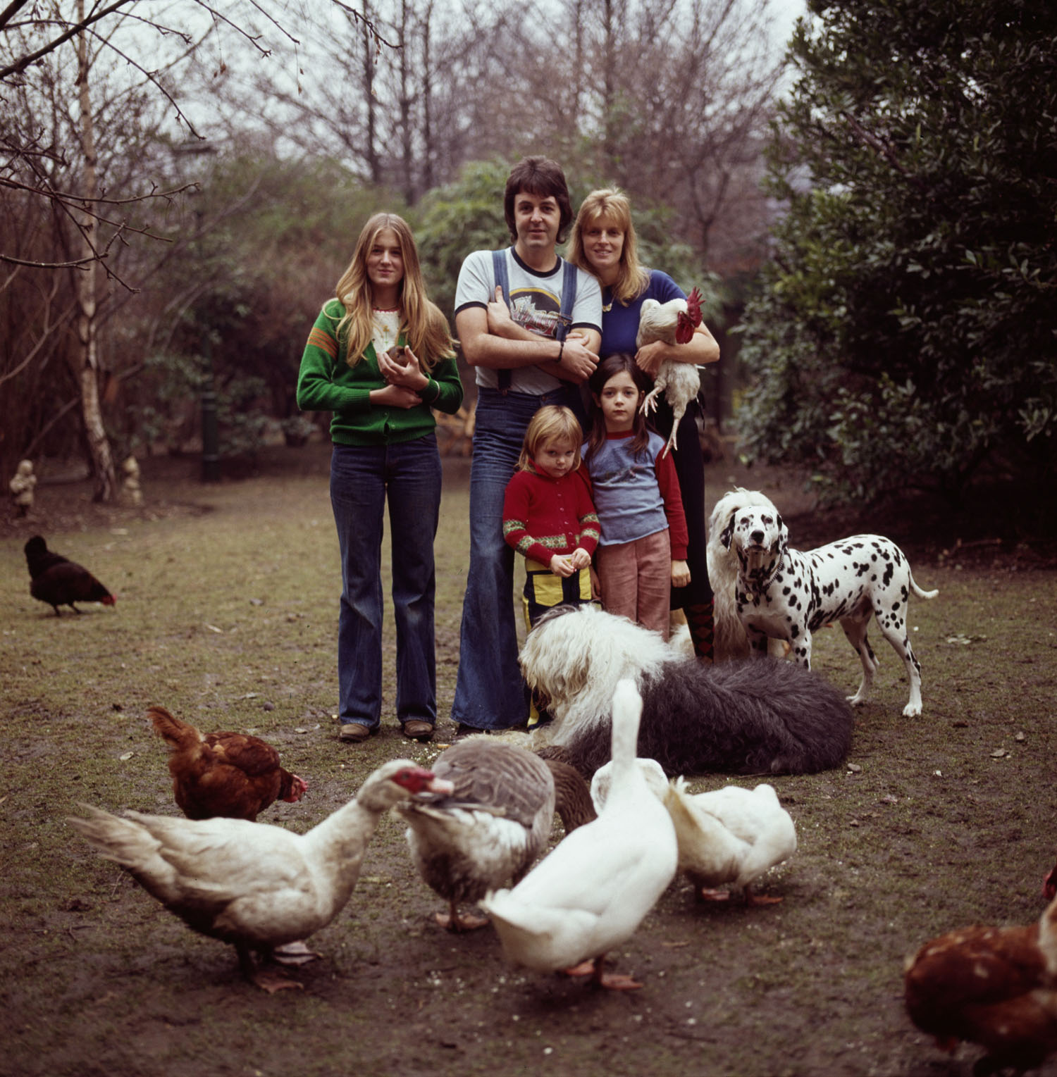 Portrait of Paul McCartney and his wife Linda with their daughters Heather, Stella and Mary, April 4, 1976.