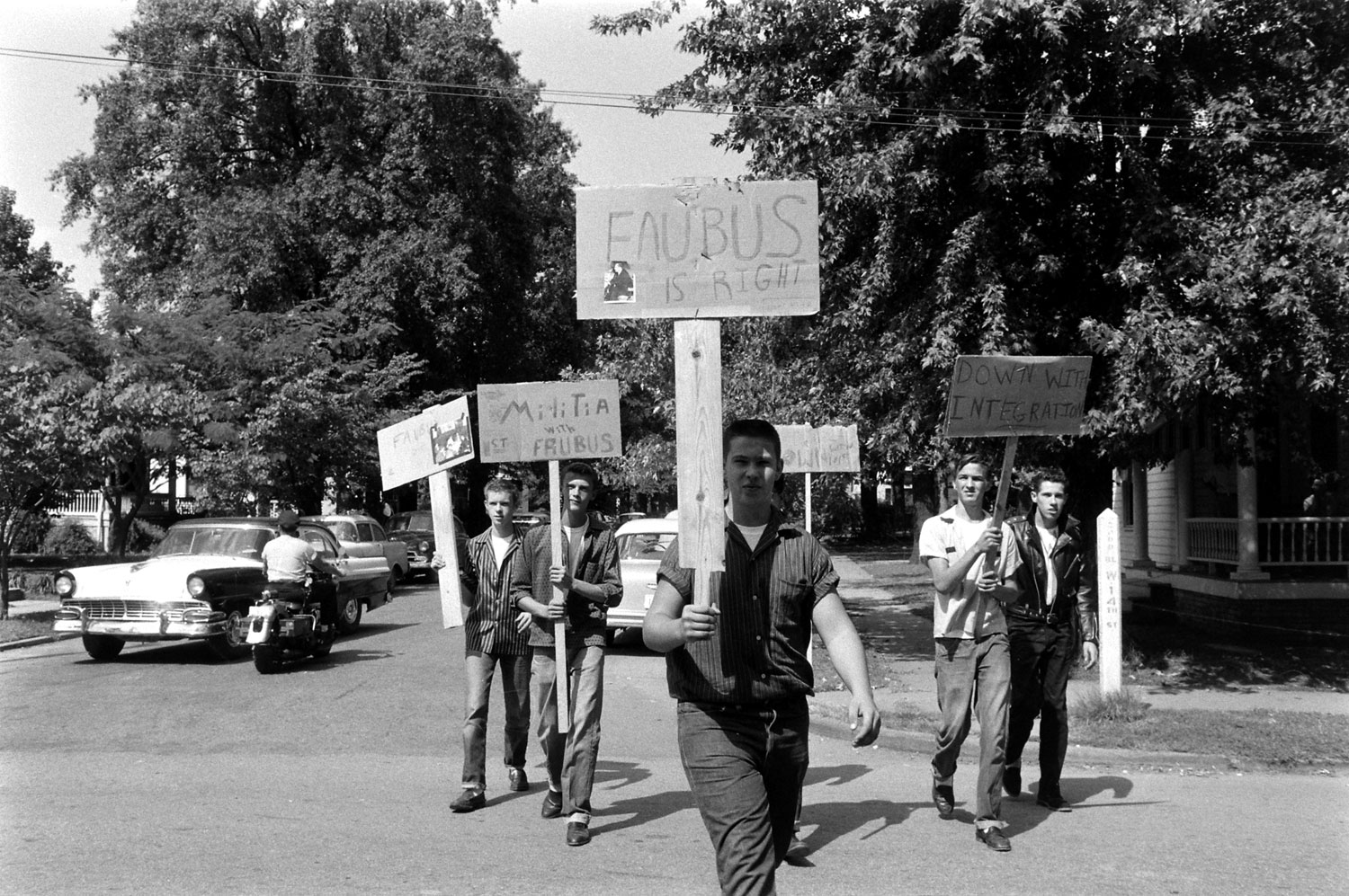Segregationists picket in Little Rock, Arkansas, 1957.
