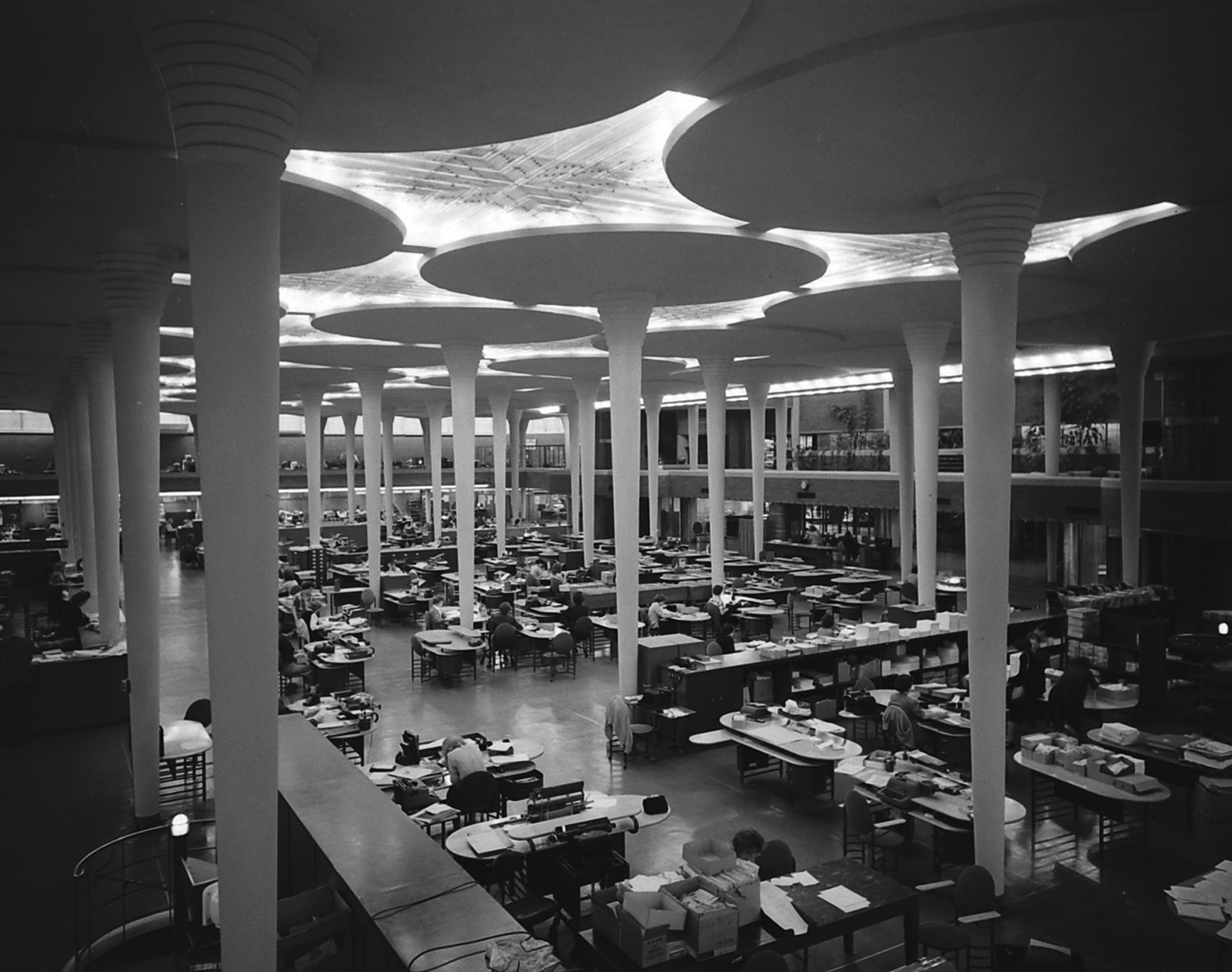 Inside the Johnson Wax building, Racine, Wisconsin, 1950. (Opened 1939.)