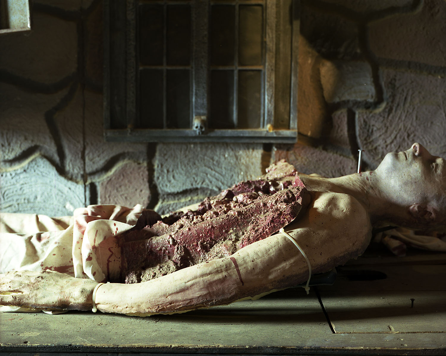 Image: Eviscerated body on table