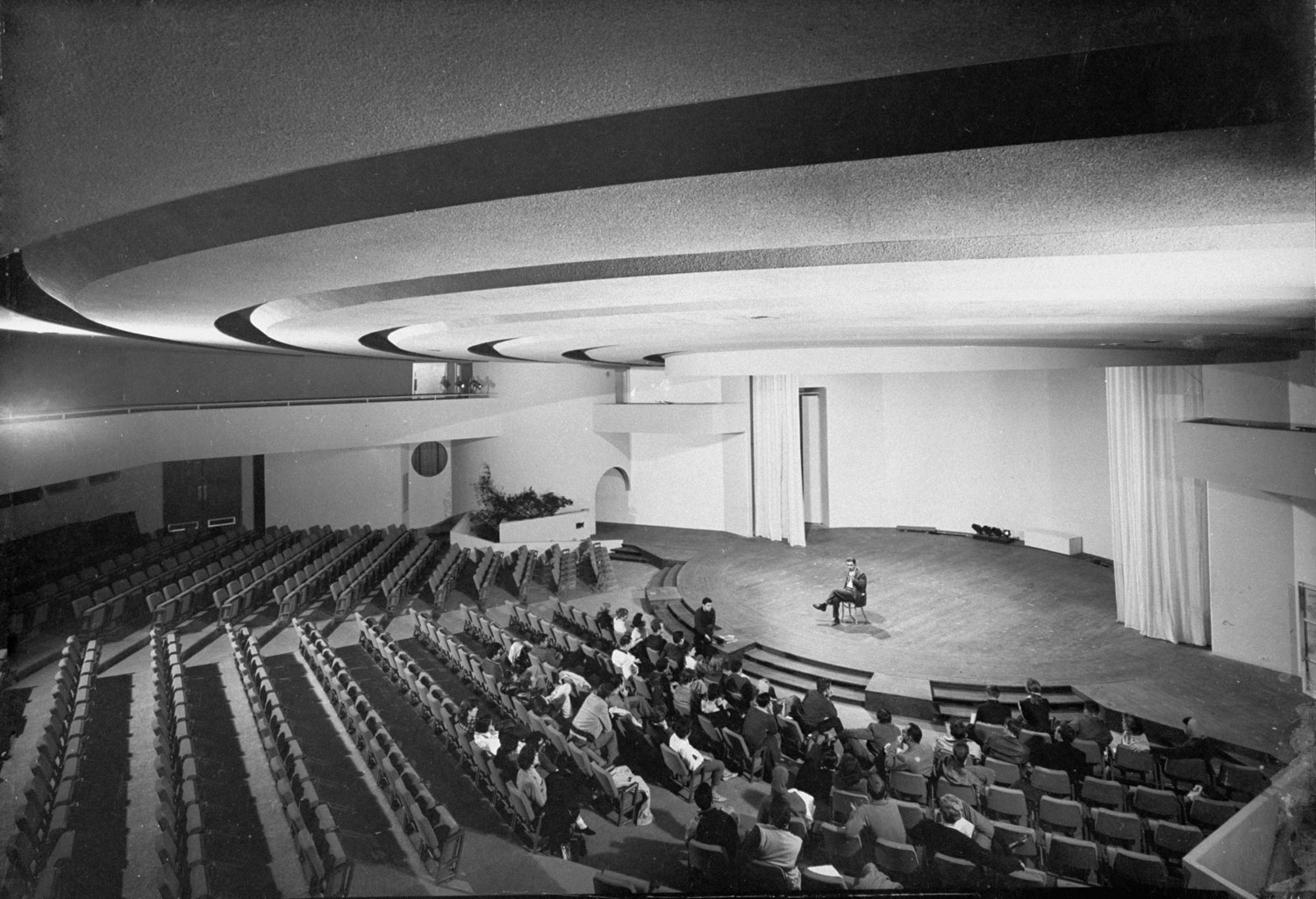Interior of the The Frank Lloyd Wright-designed Kalita Humphreys Theater, Dallas, Texas, 1960. (Opened 1959.)