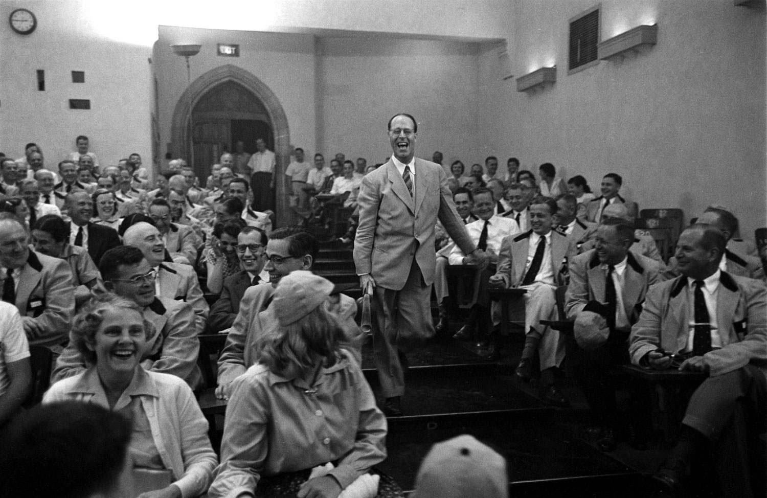Princeton professor Hubert Alyea delivering a lecture on the chemistry of the atomic bomb, 1953.