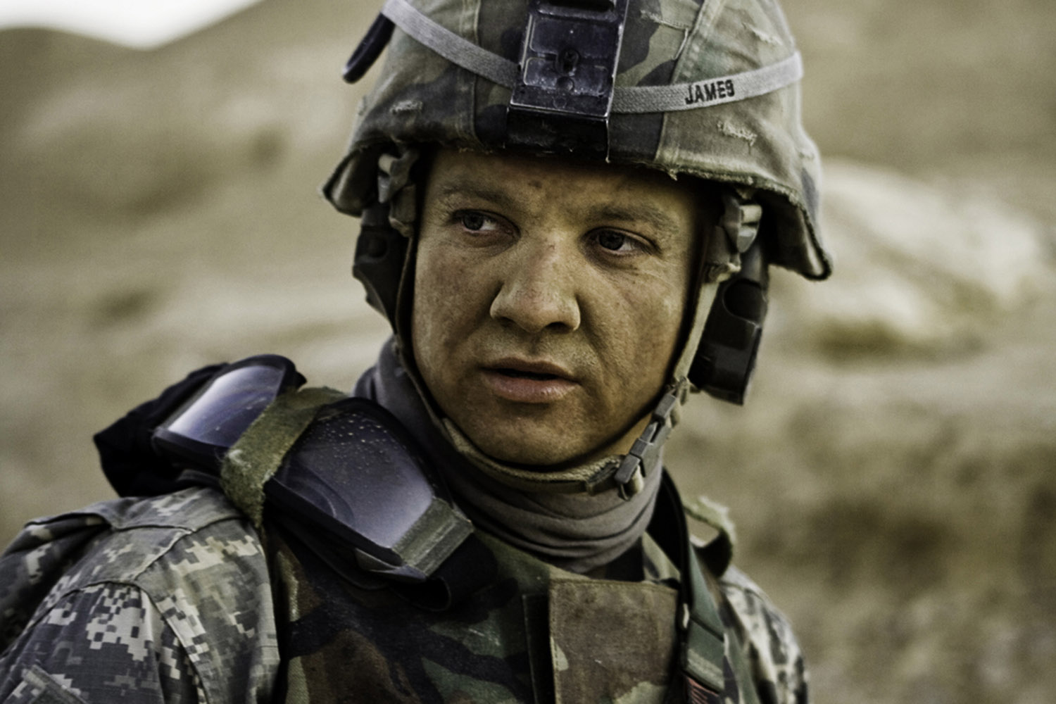 Jeremy Renner in a production still from the film 'The Hurt Locker' directed by Katherine Bigelow. Swaga, Jordan.