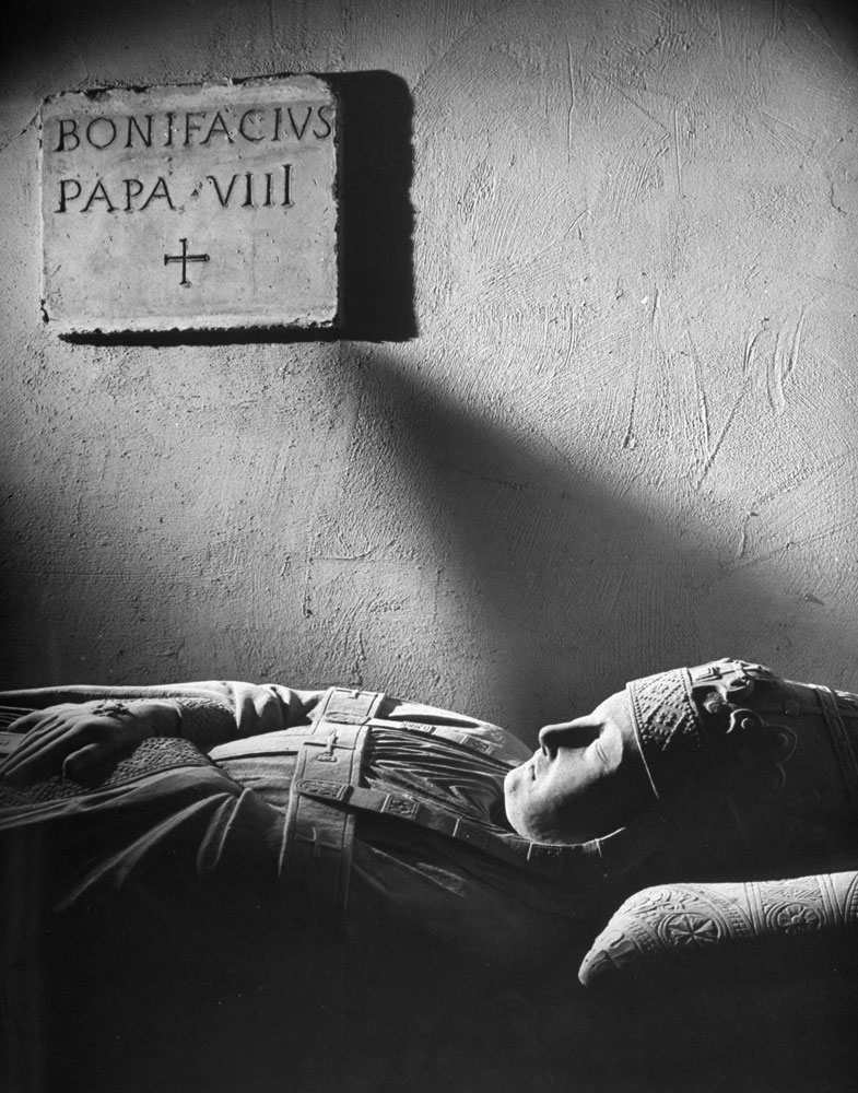 The tomb of Pope Boniface VIII, beneath the Vatican, photographed in 1950.