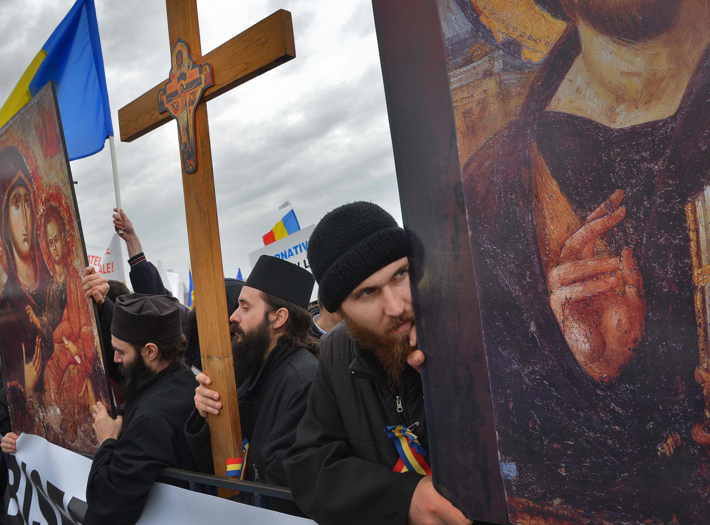 ROMANIA-RELIGION-CHIP ID-PROTEST