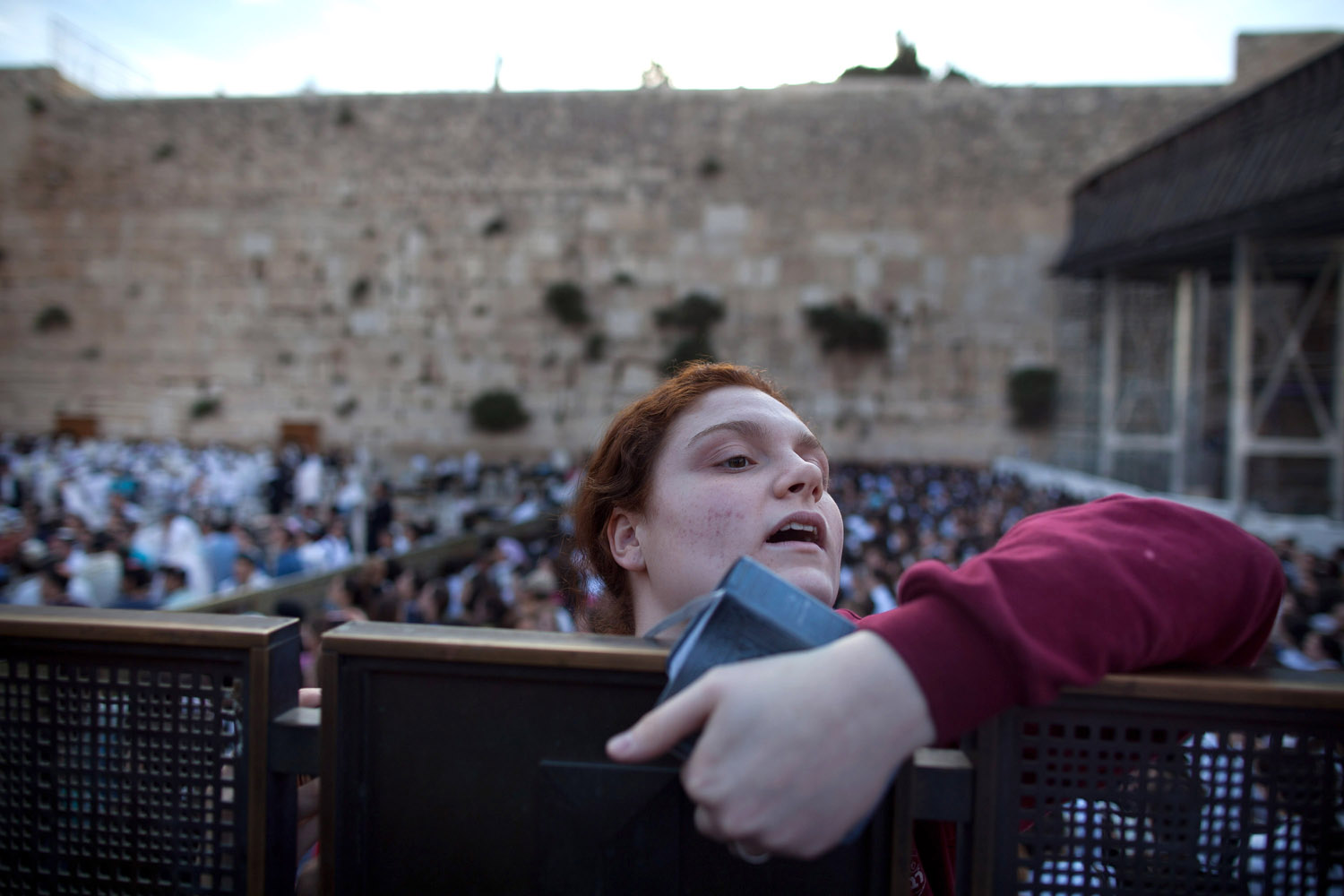 Clashes Erupt At Women of The Wall Prayer Service in Jerusalem