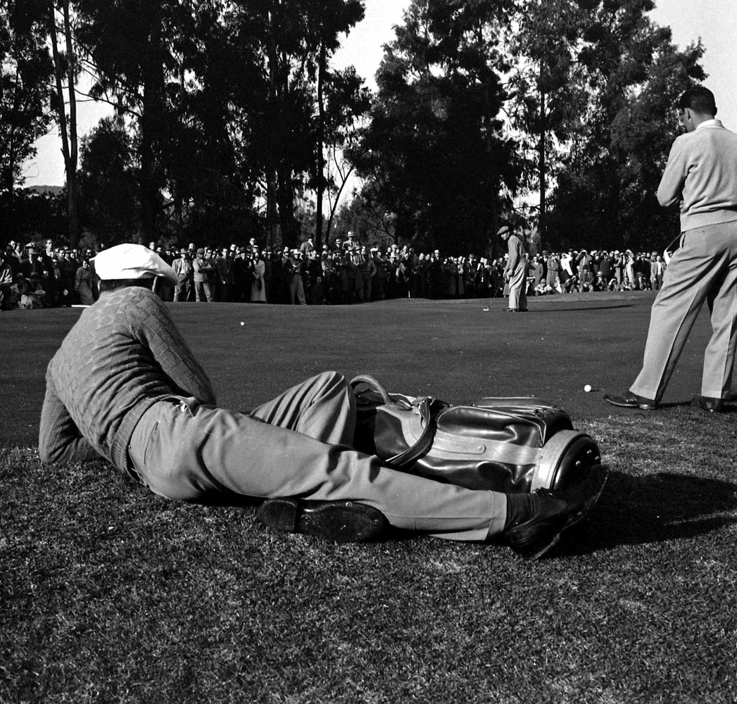 Ben Hogan putting, Los Angeles Open, Riviera Country Club, January 1950.