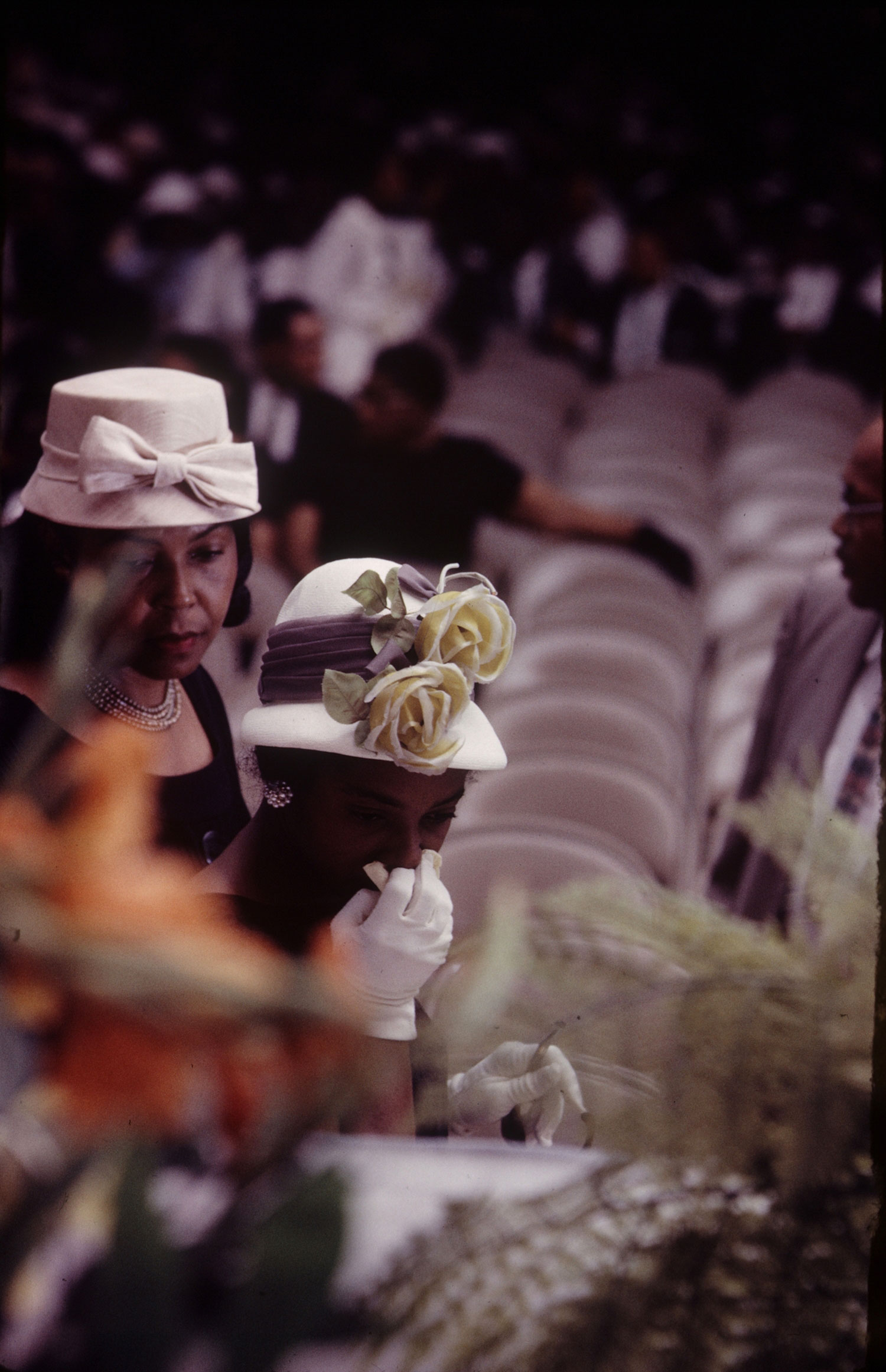 Mourners at Medgar Evers' funeral, Jackson, Miss., June 15, 1963.