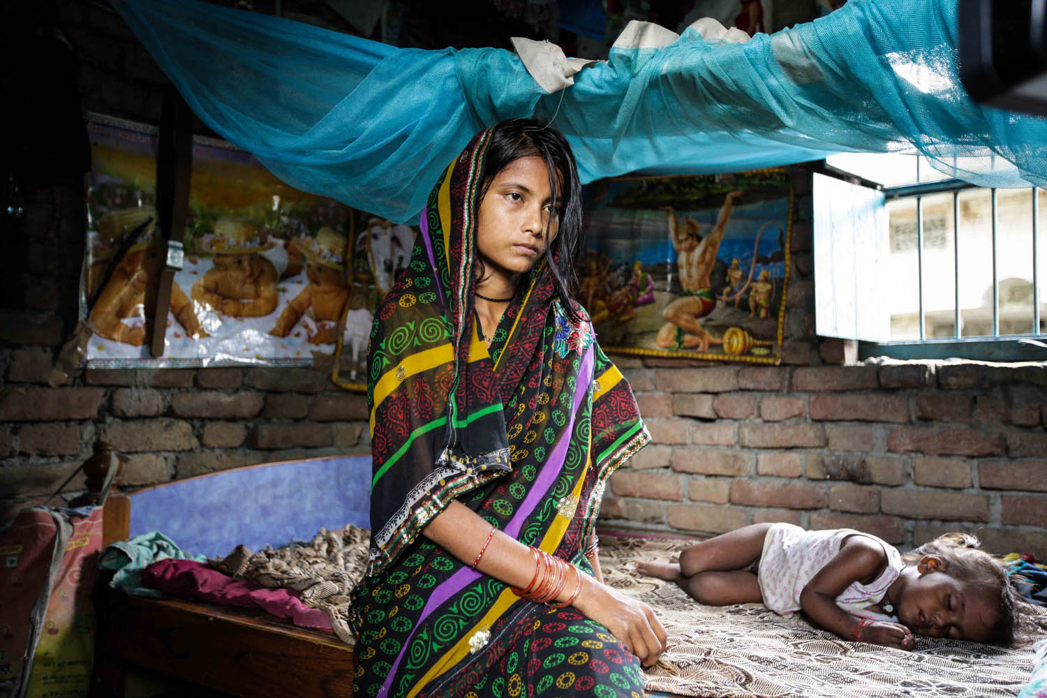 Dozens Killed After Poisoned Meal Sickens Indian Schoolchildren