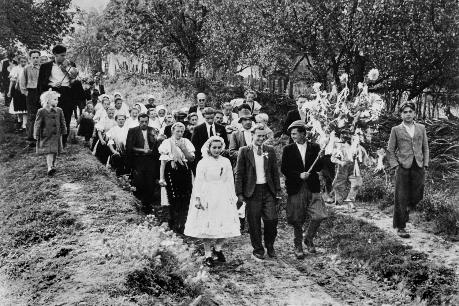 A wedding in Furolac, Czechoslovakia, 1947.