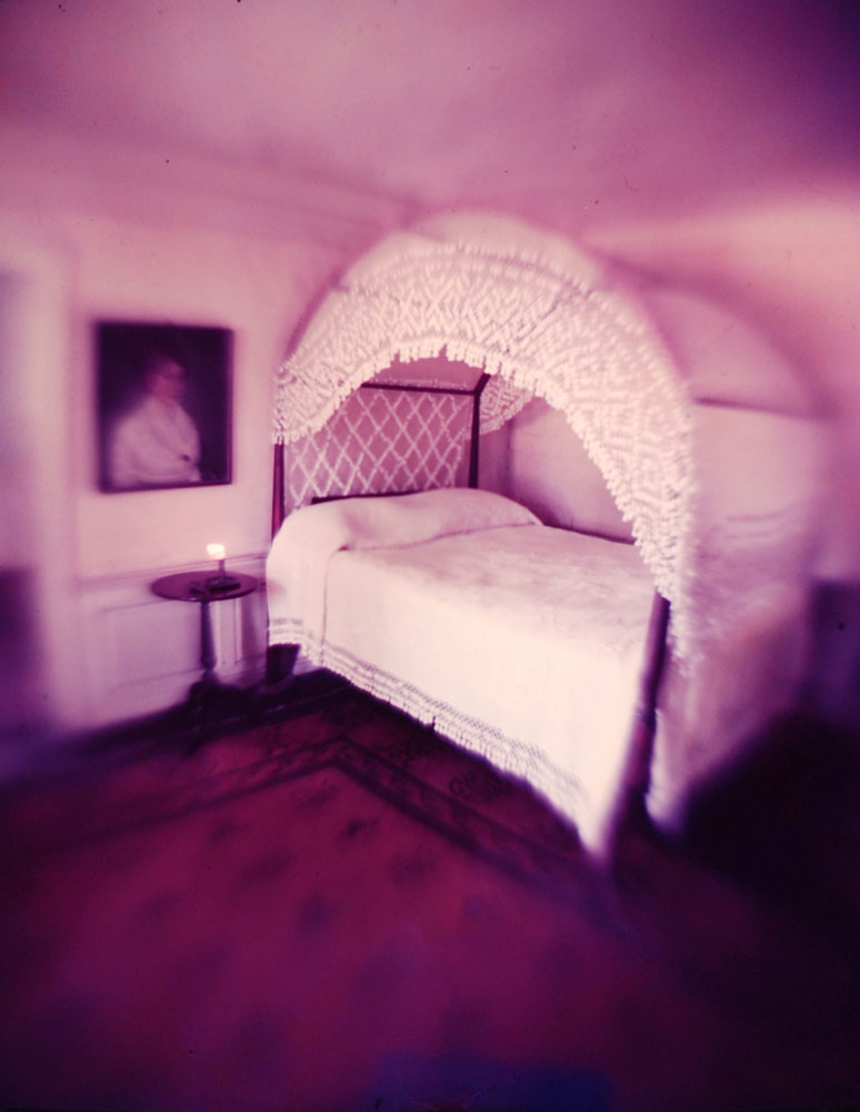 A house in Hadley, Mass., said to be haunted by Elizabeth Porter, dead for more than 200 years. This four-poster bed reportedly often "shows the impress of her frail body."