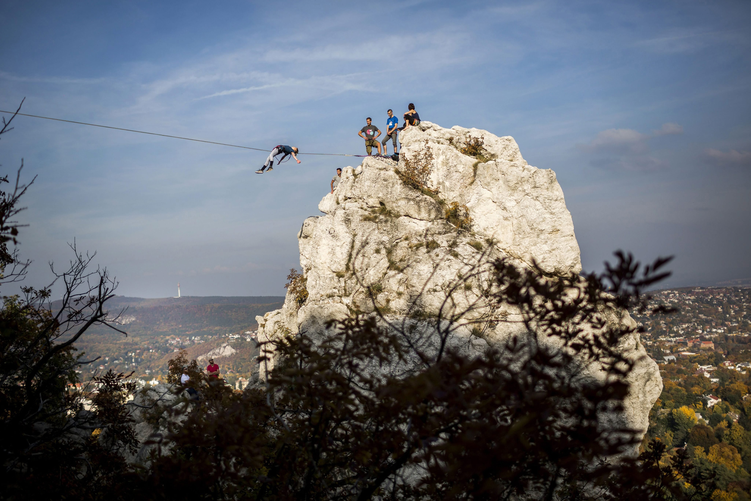 Slackliners in Budapest