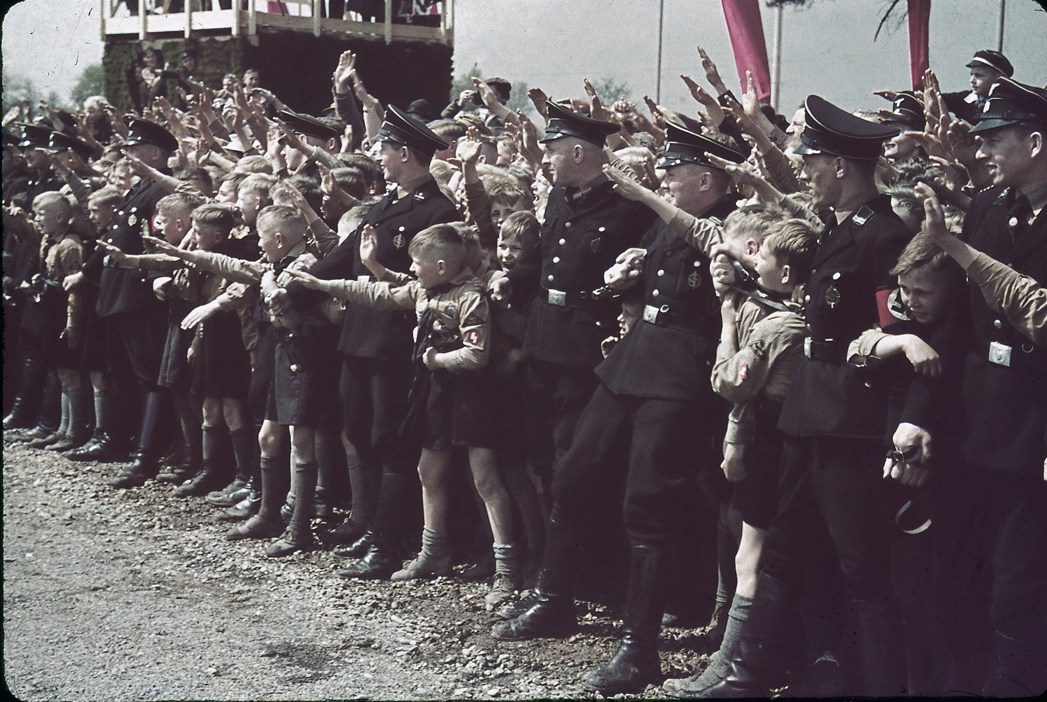 Фашистская германия парад. Гитлеровская Германия 1933-1945. Гитлеровская Германия третий Рейх. Нацизм 3 Рейх.