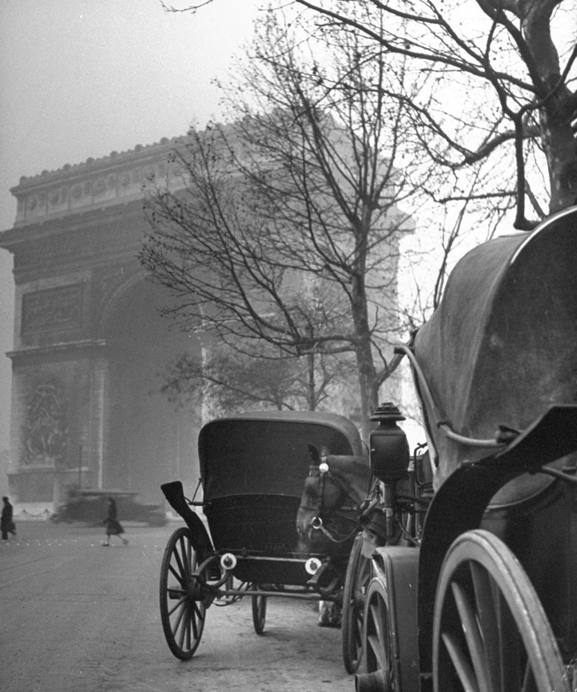 The Arc de Triomphe, 1946