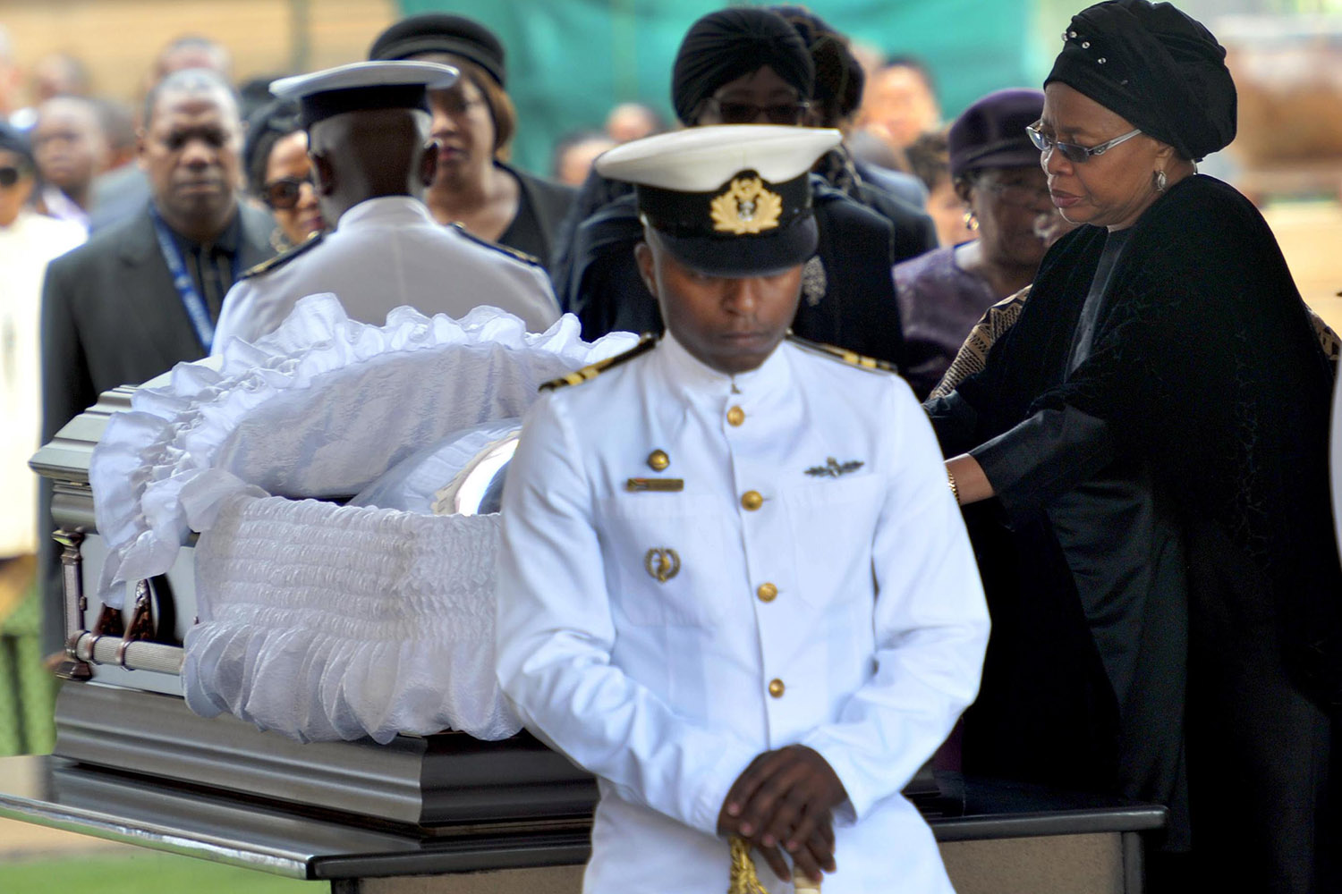 APTOPIX South Africa Mandela Mourning