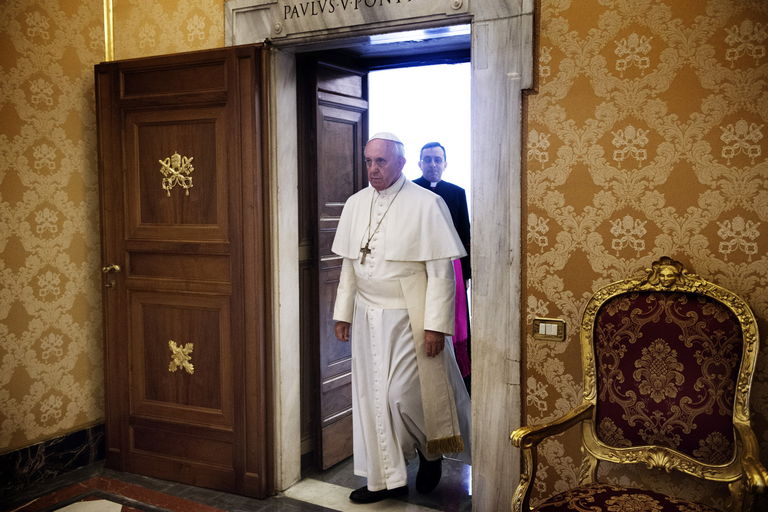 Vatican City, 8 November 2013 –The Holy Father received in audience the president of the Republic of Costa Rica, Laura Chinchilla Miranda.