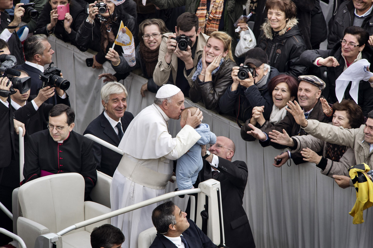 vatican city, italy. nov 13th 2013. Saint Peter's Square, at 10:30 am Pope Francis General Audience.