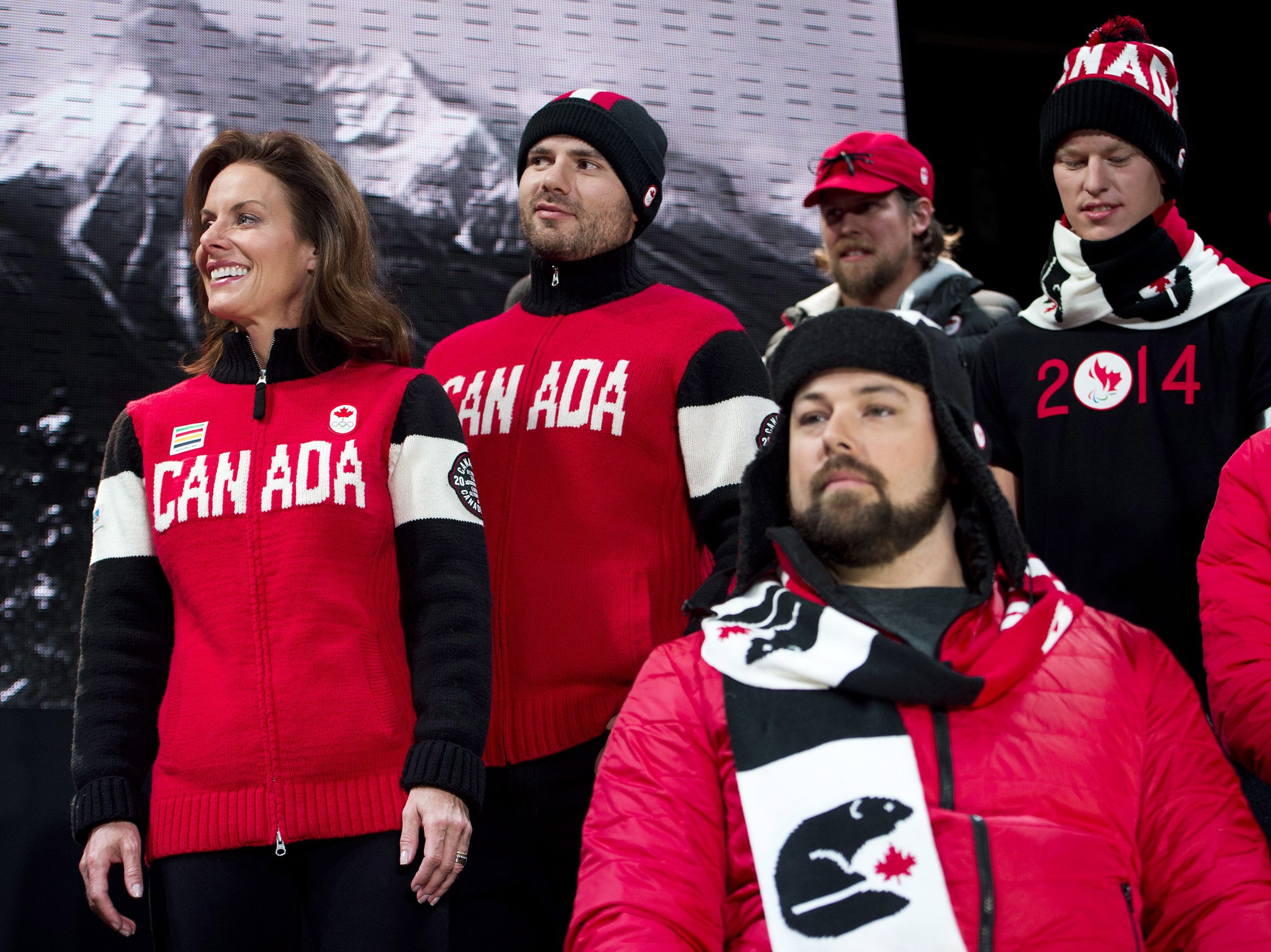 It's entirely possible the Canadian team's uniforms were knitted by their moms.