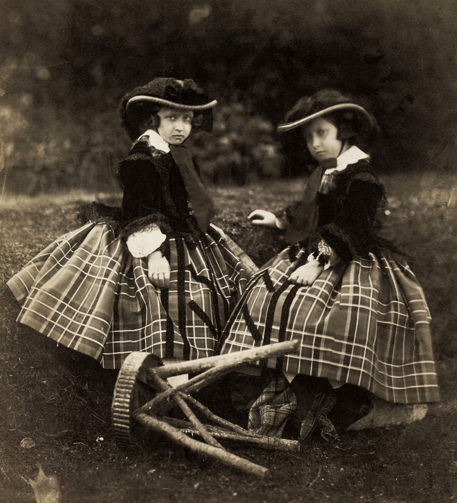 Princesses Helen and Louise, 1856
