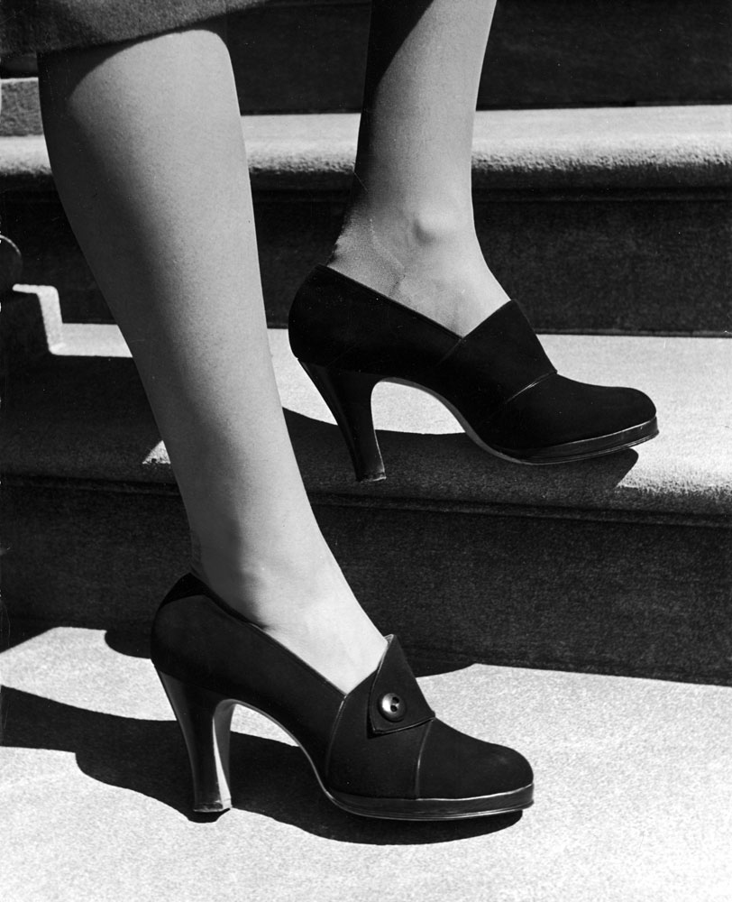 Shoes by Palter DeLiso, 1938.