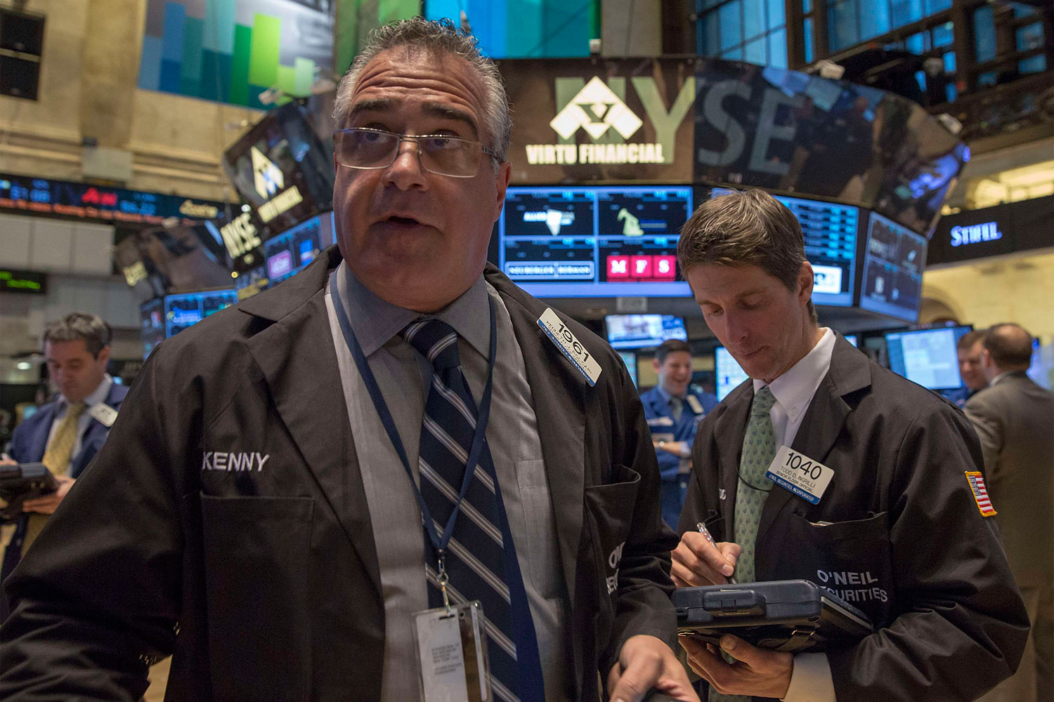 Traders work on the floor of the New York Stock Exchange, Feb. 24, 2014. (Brendan McDermid—Reuters)