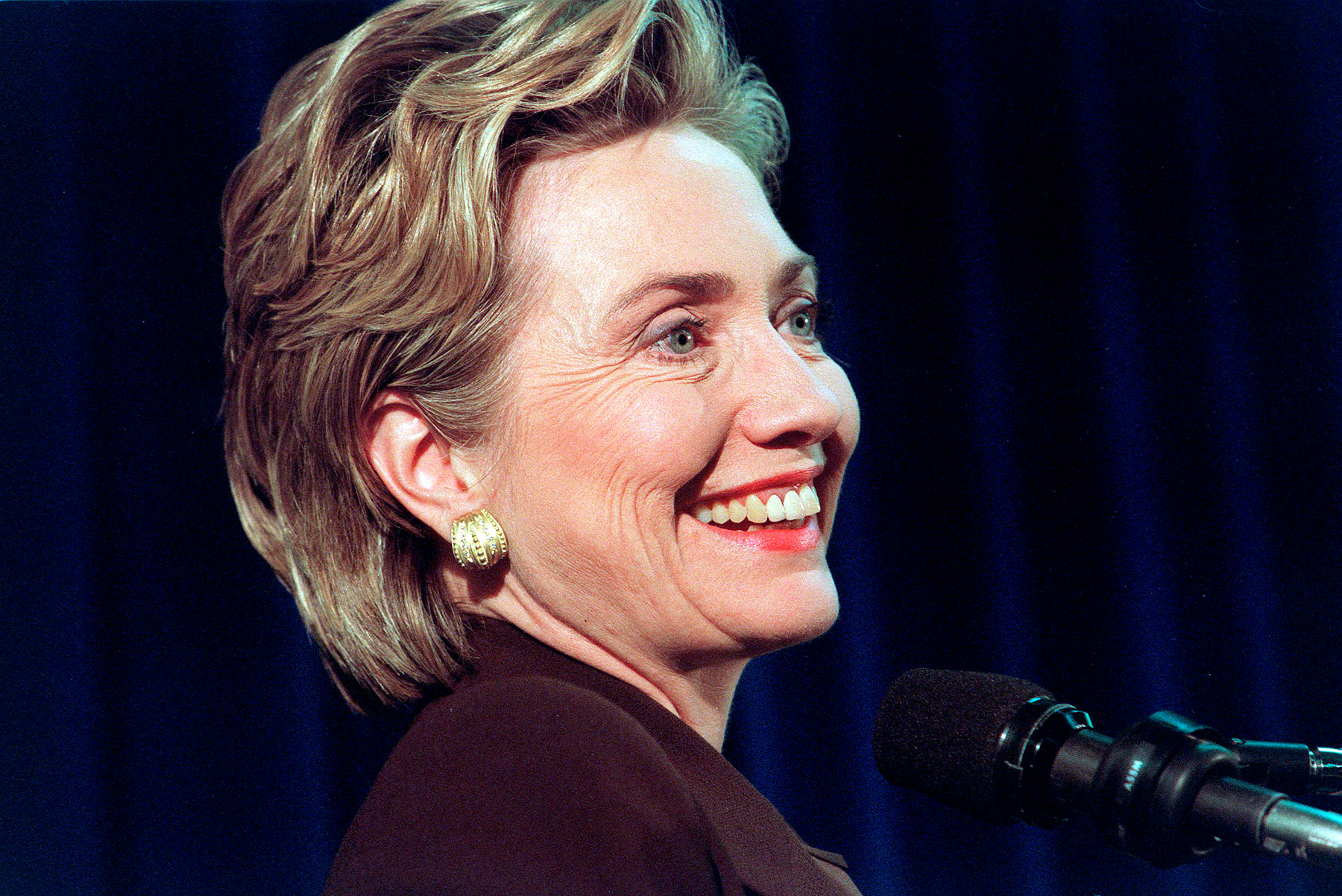 Hillary Clinton announces senatorial bid in New York City on Nov. 23, 1999.