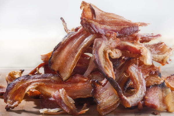 Bacon Festival in Des Moines, Iowa Sees Two Couples Get Married | Time