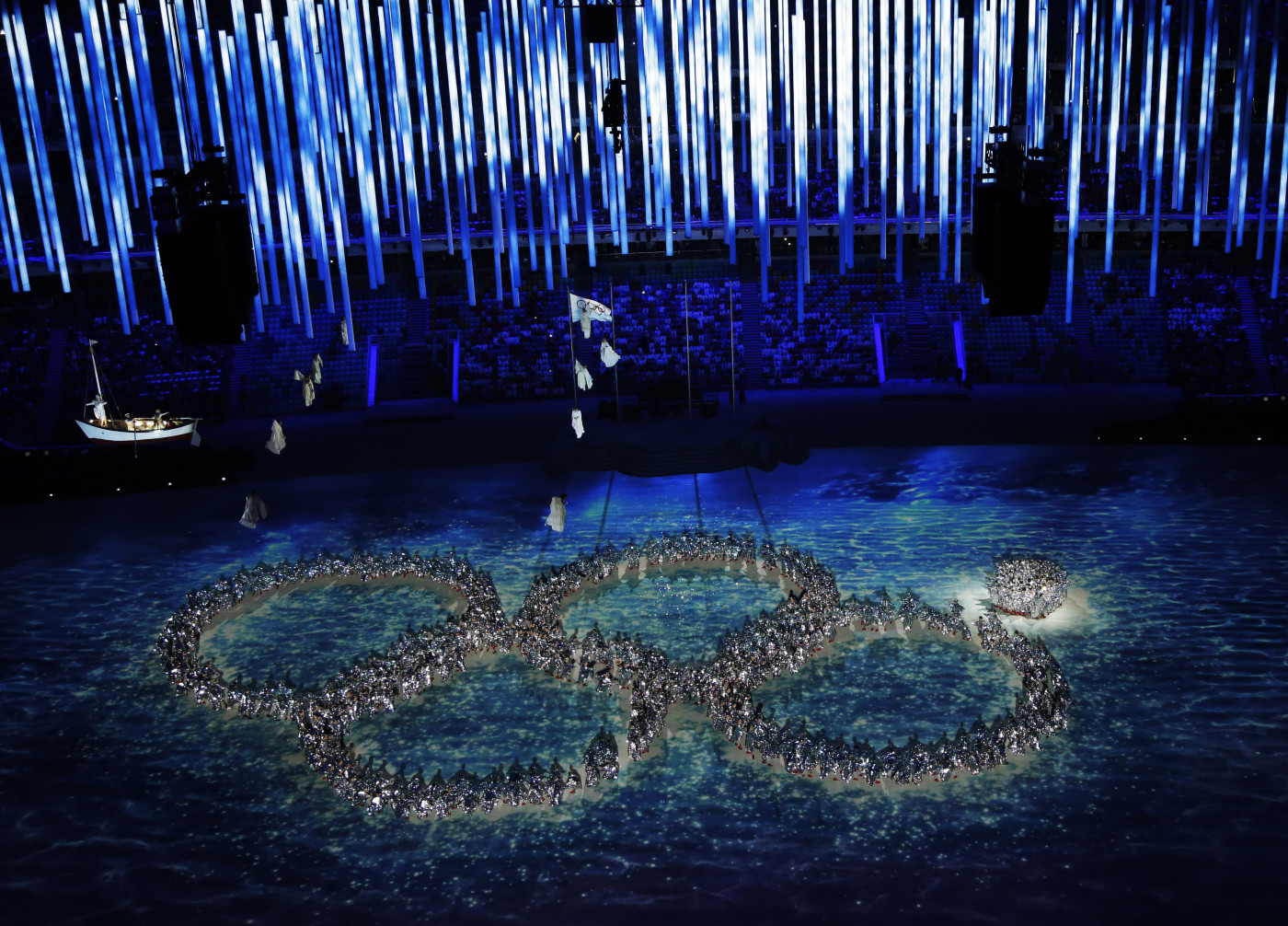 Performers recreate the fifth Olympic ring that didn't open in the opening ceremony during the closing ceremony of the 2014 Winter Olympics, Sunday, Feb. 23, 2014, in Sochi, Russia. (David J. Phillip&mdash;AP)
