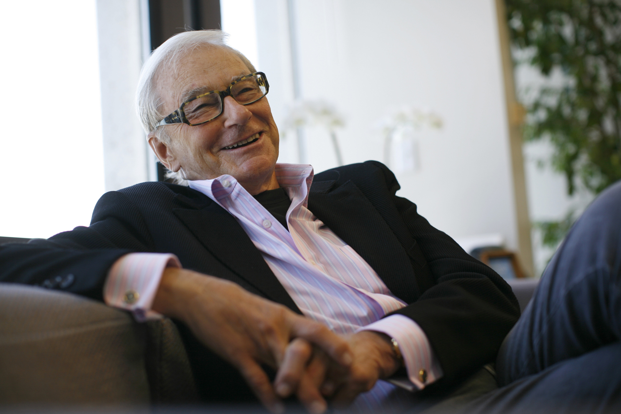 Venture capitalist Tom Perkins is interviewed in his office in San Francisco, California September 12, 2011. Perkins is a co-founder of venture capital firm Kleiner Perkins and the backer of companies ranging from Genentech to Google.