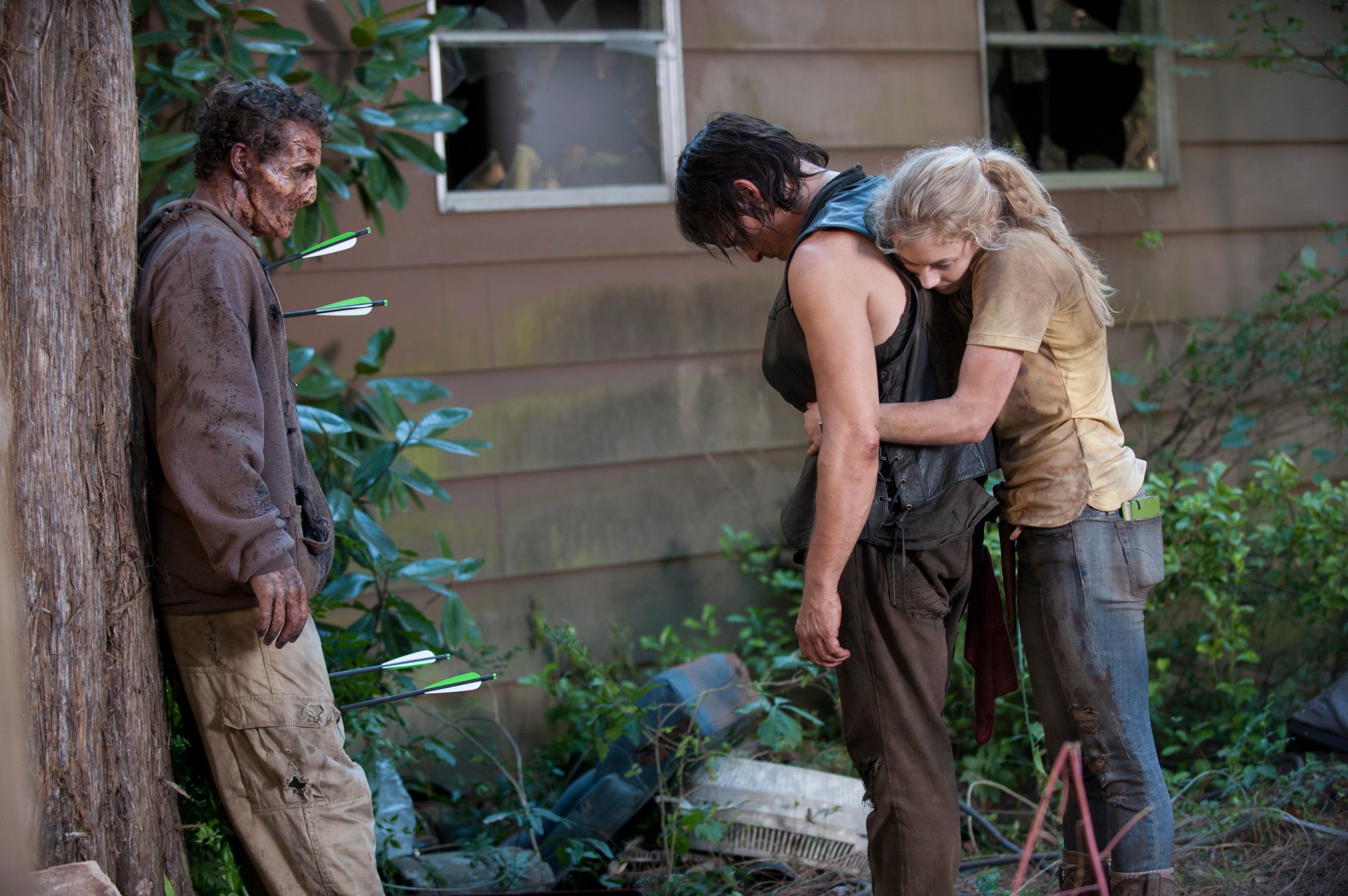 Daryl Dixon (Norman Reedus) and Beth Greene (Emily Kinney) - The Walking Dead _ Season 4, Episode 12 - Photo Credit: Gene Page/AMC