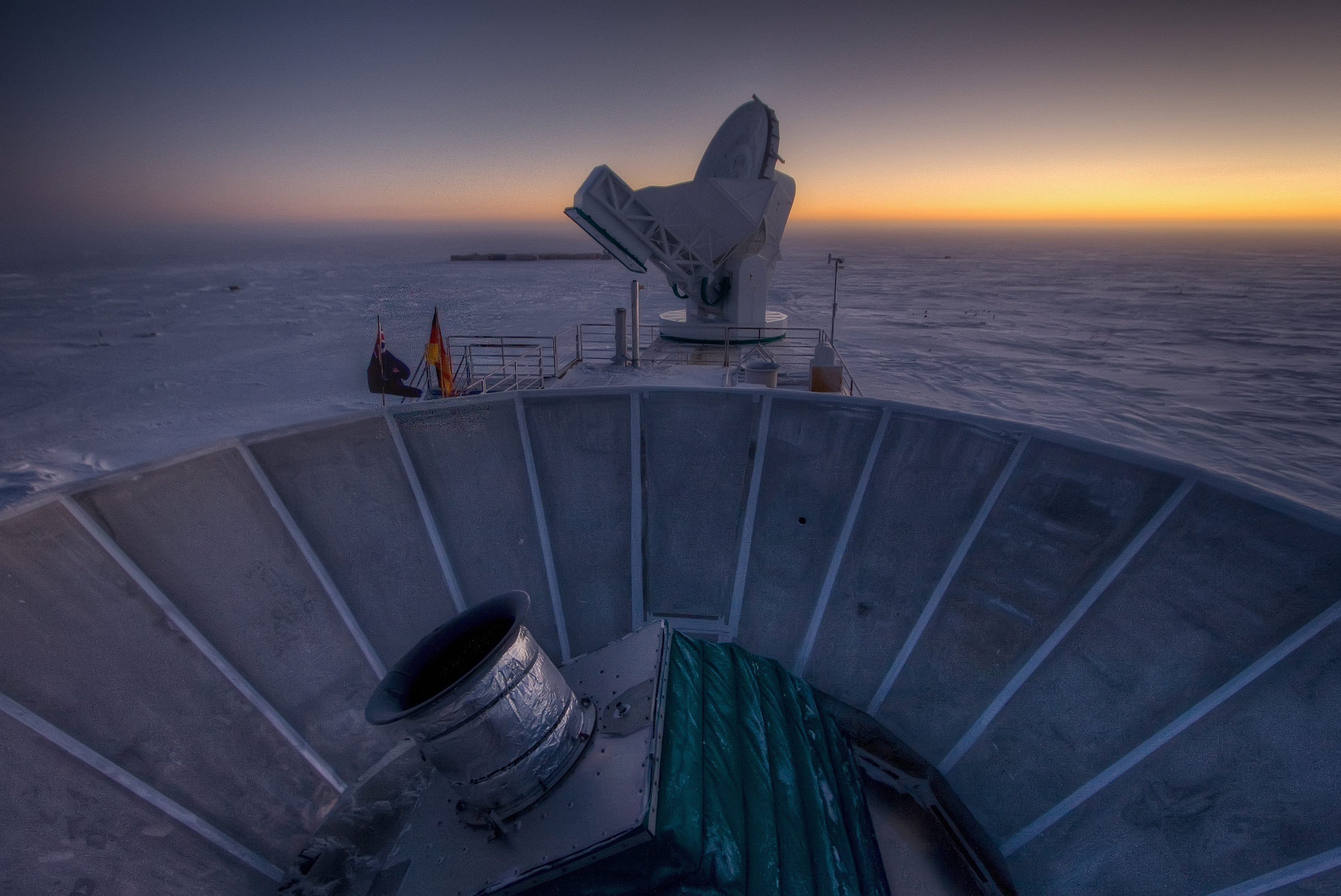Telescope BICEP2 (in the foreground) and the South Pole Telescope (in the background) in Antarctica, on March 31, 2007. 