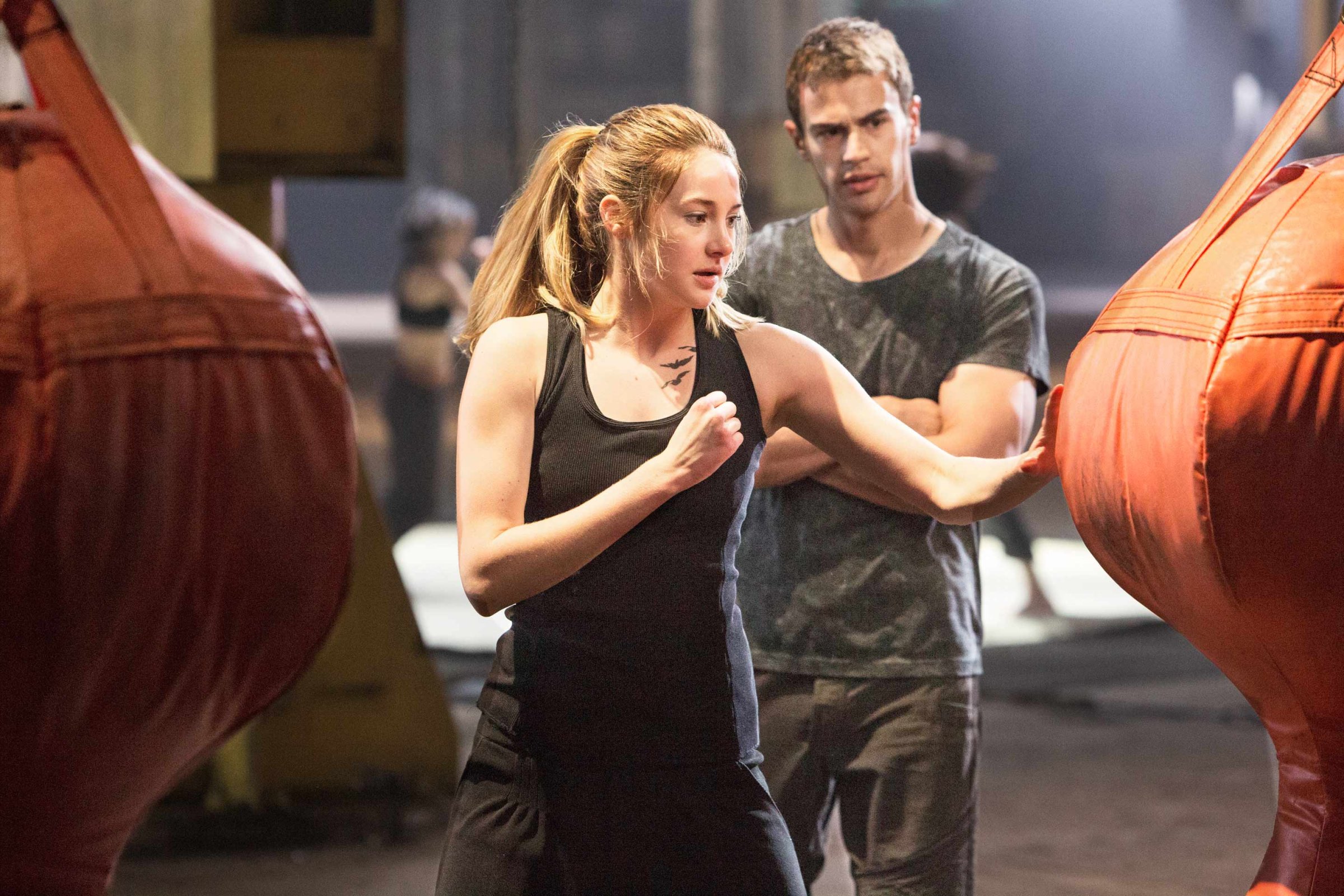 Divergent Film Still Shailene Woodley Theo James