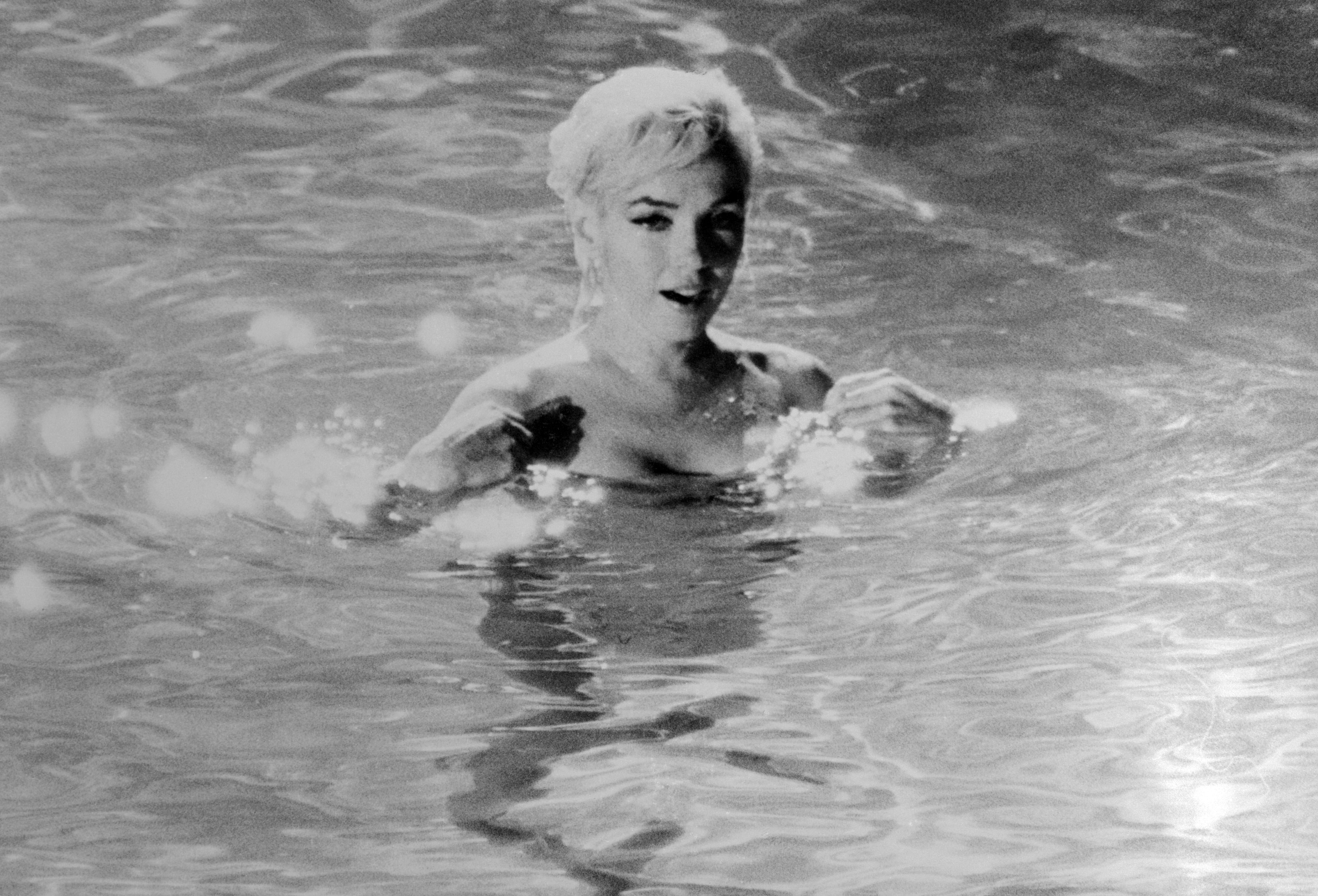 In this famous nude scene, her first for a film, Monroe takes a swim in Something's Got to Give, which was never completed because of Monroe's untimely death at the age of 36.