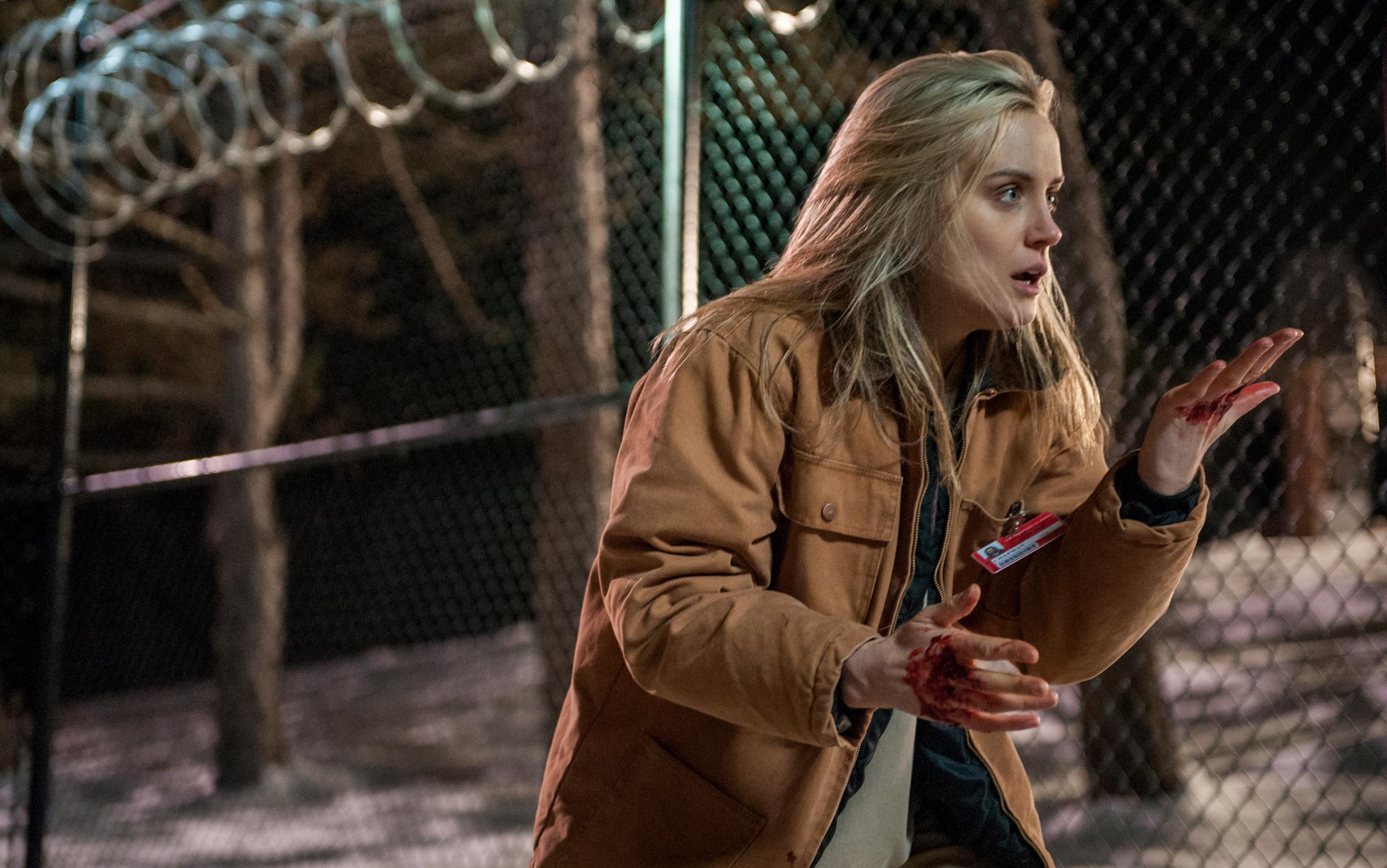 Taylor Schilling in a scene from NetflixÕs ÒOrange is the New BlackÓ Season 2. Photo credit: Jessica Miglio for Netflix.