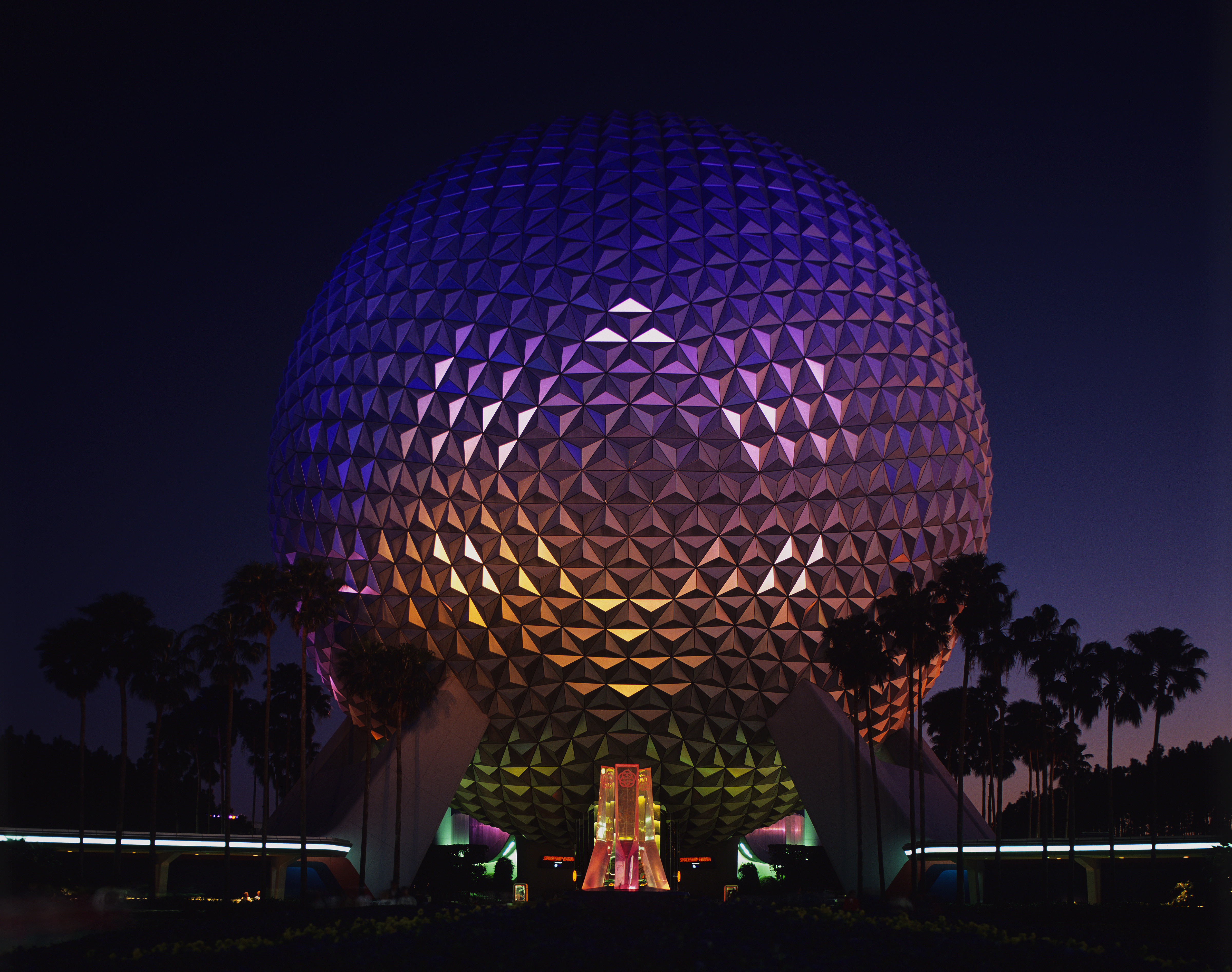 Epcot Center in Disney World, Florida (Adina Tovy&mdash;Getty Images/Lonely Planet Images)