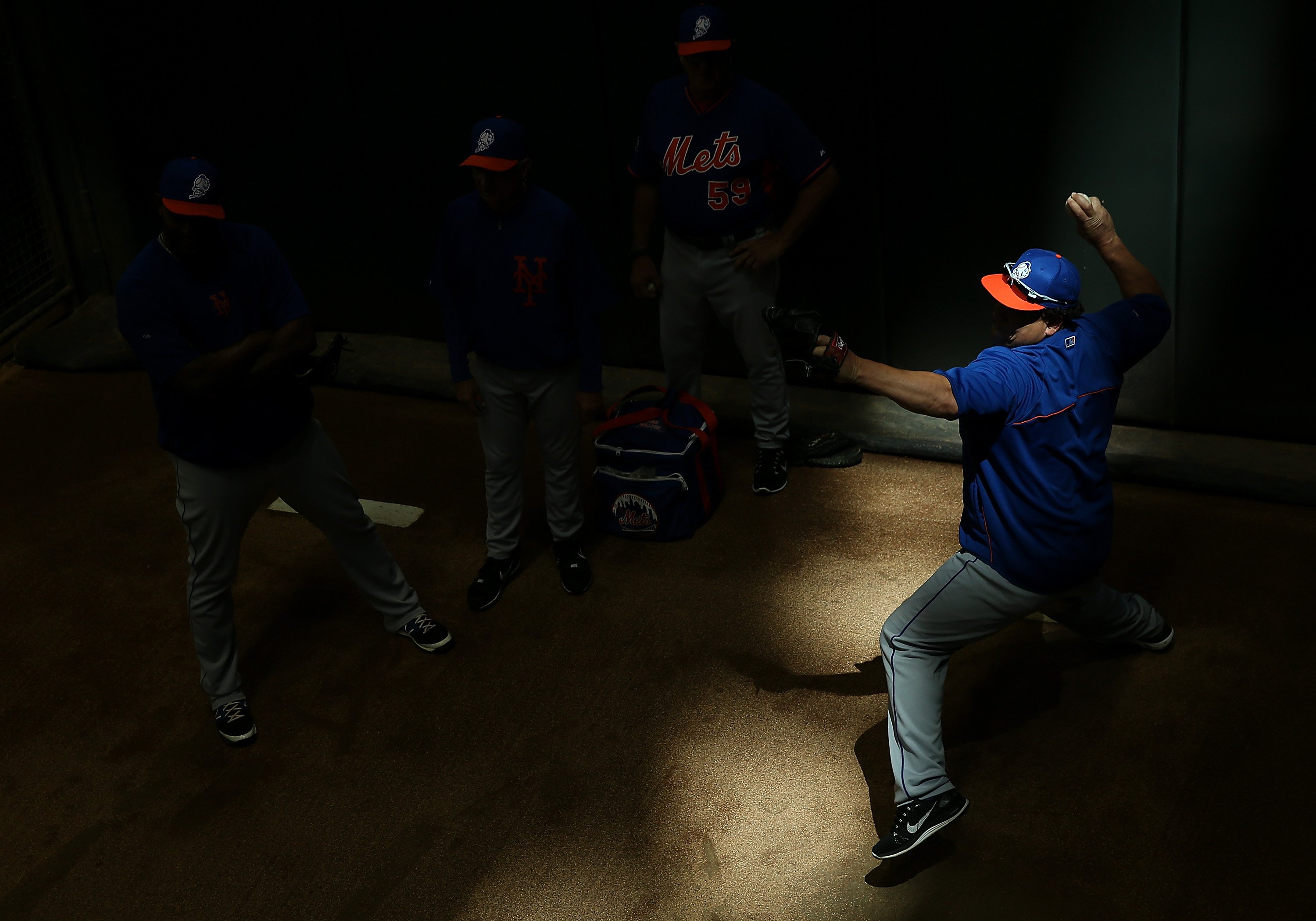 Apr. 16, 2014. Pitcher Bartolo Colon #40 of the New York Mets throws in the bullpen before the MLB game against the Arizona Diamondbacks at Chase Field in Phoenix, Arizona.