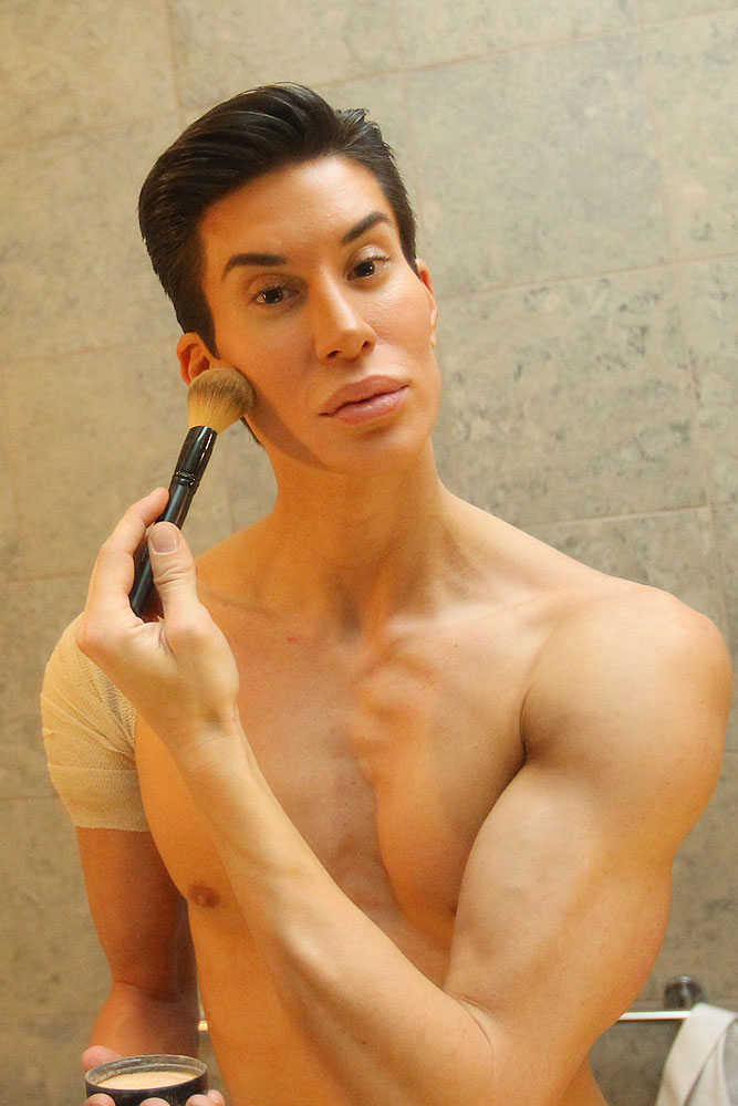 Justin Jedlica who lives in New York is a real life "Ken" from the other half of Barbie and Ken.